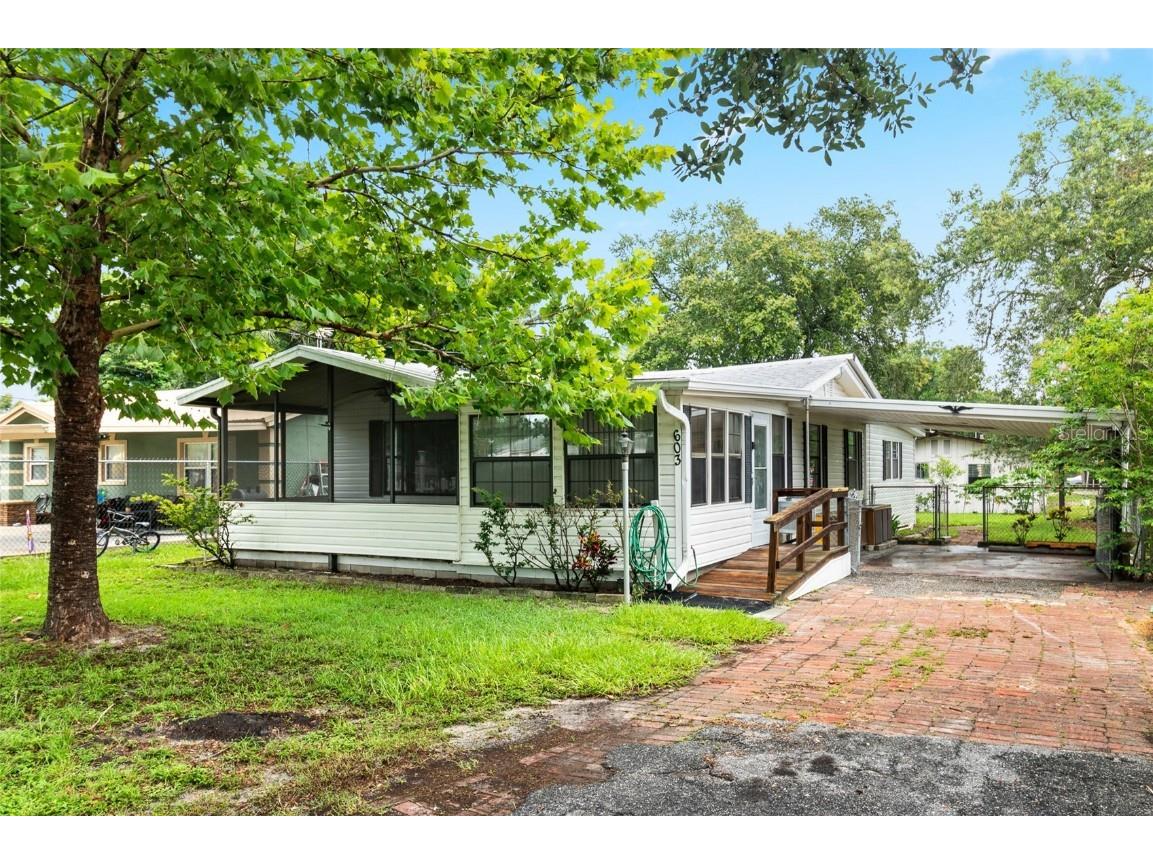 603 Strain Boulevard Lakeland FL 33815 O6225255 image1