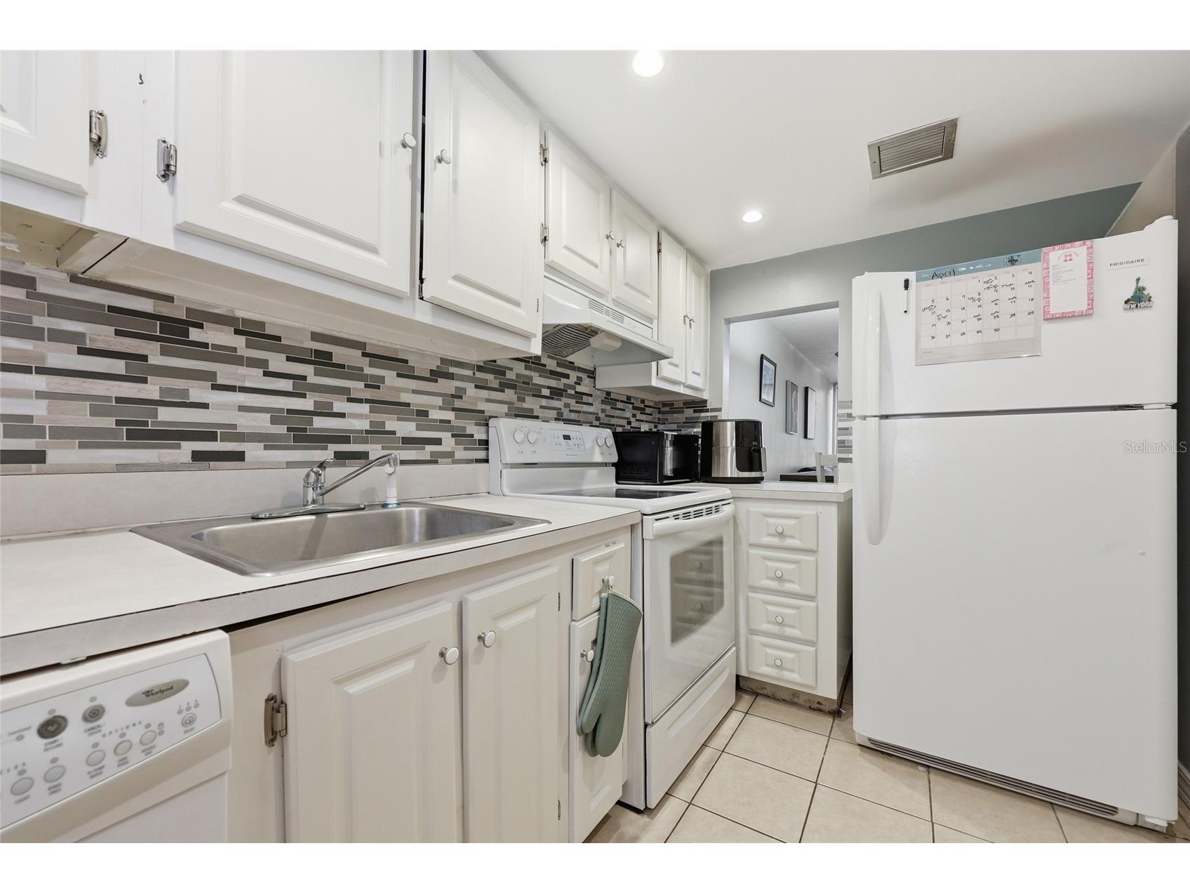 603 SW 75th Street #104 Gainesville FL 32607 GC539131 image7