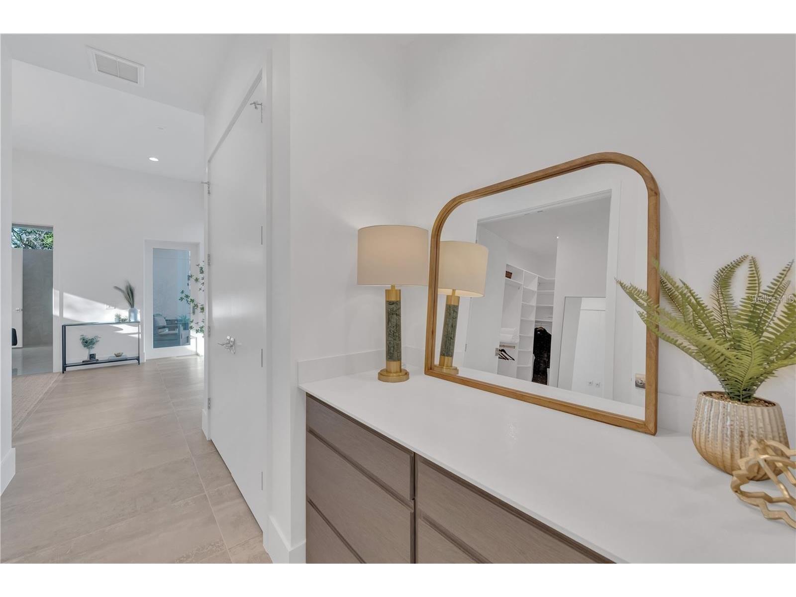 603 Tremont Street Sarasota FL 34242 A4682231 image36