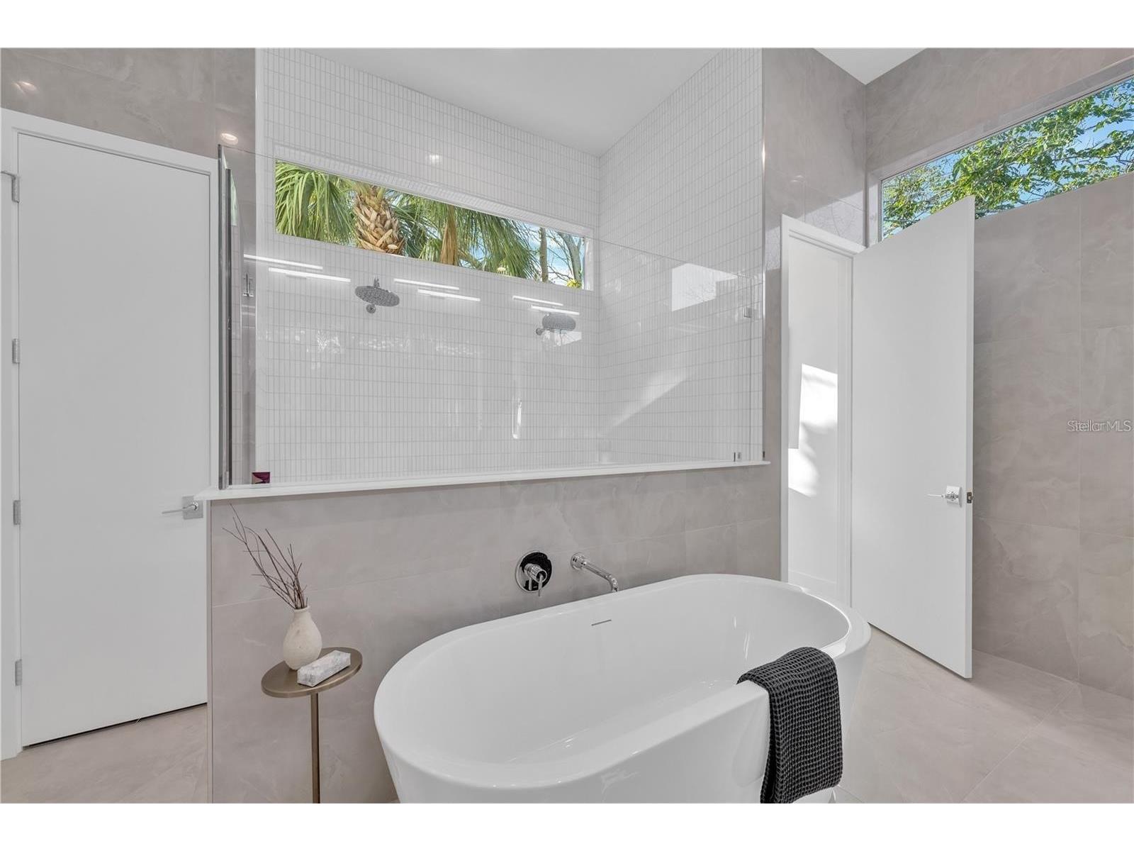 603 Tremont Street Sarasota FL 34242 A4682231 image45