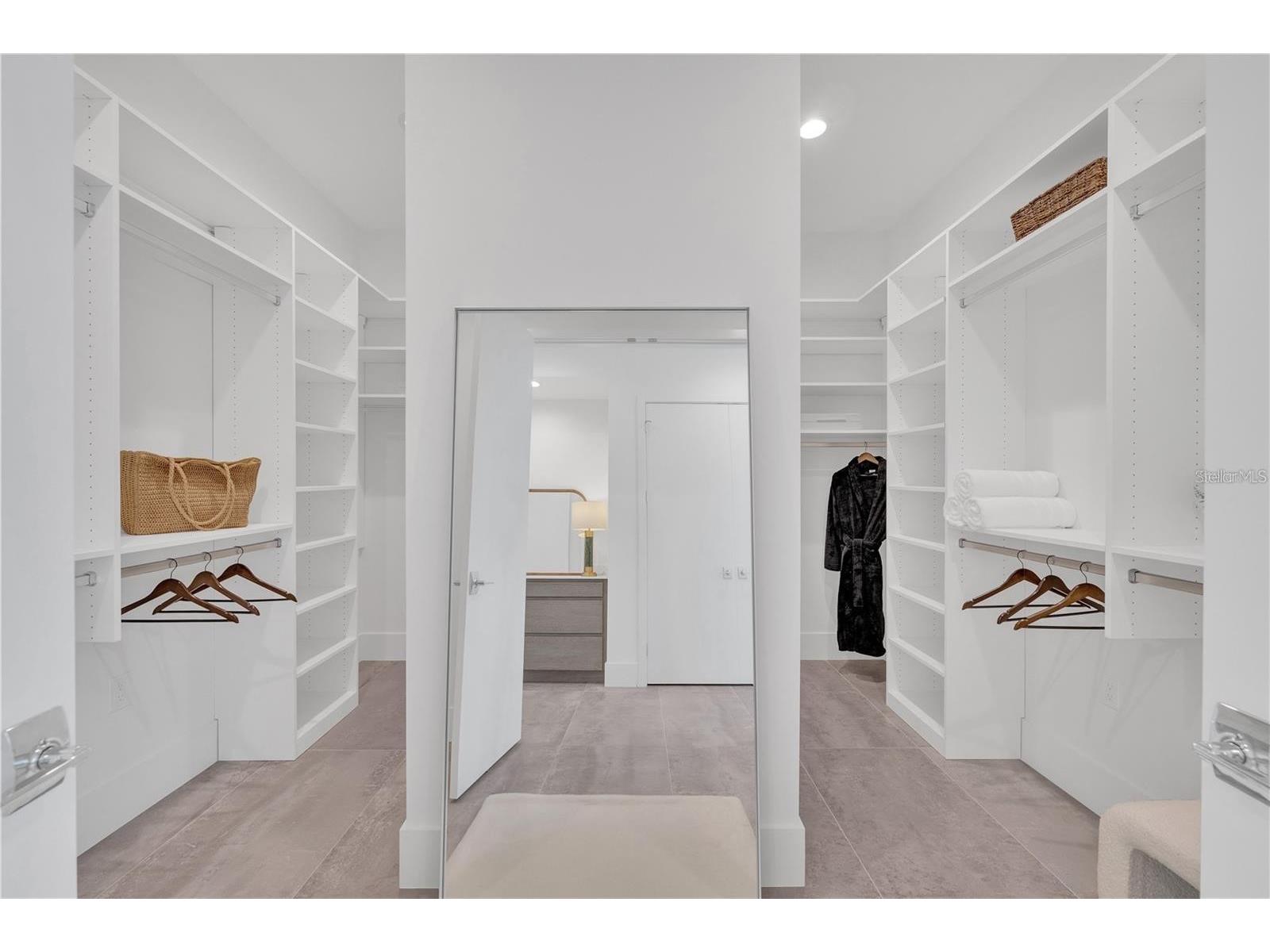 603 Tremont Street Sarasota FL 34242 A4682231 image47