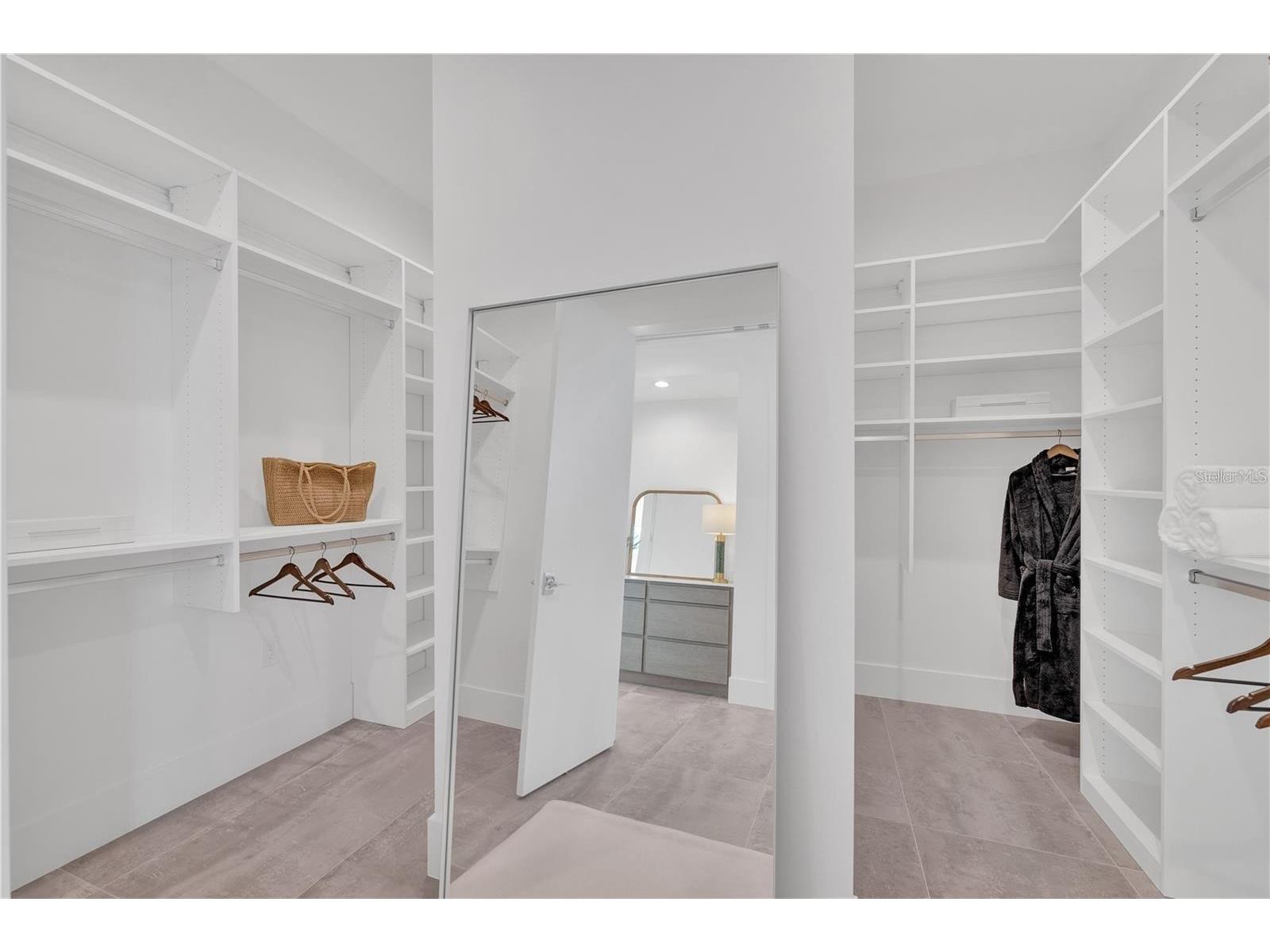 603 Tremont Street Sarasota FL 34242 A4682231 image48