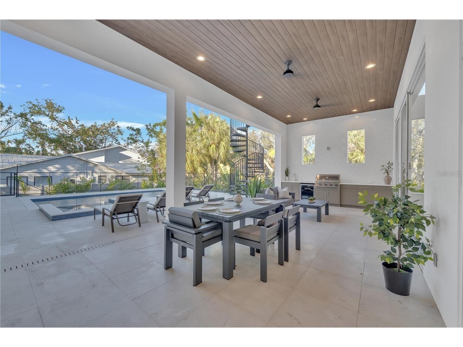 603 Tremont Street Sarasota FL 34242 A4682231 image57