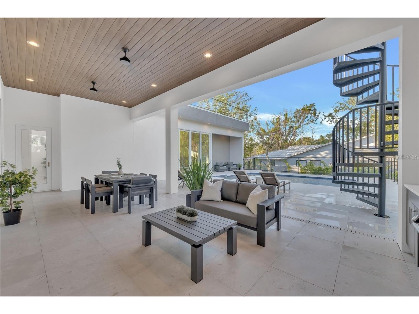 603 Tremont Street Sarasota FL 34242 A4682231 image58