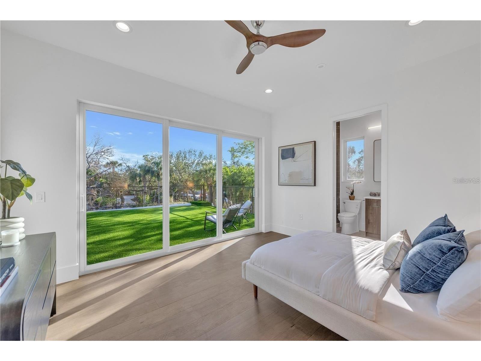 603 Tremont Street Sarasota FL 34242 A4682231 image66