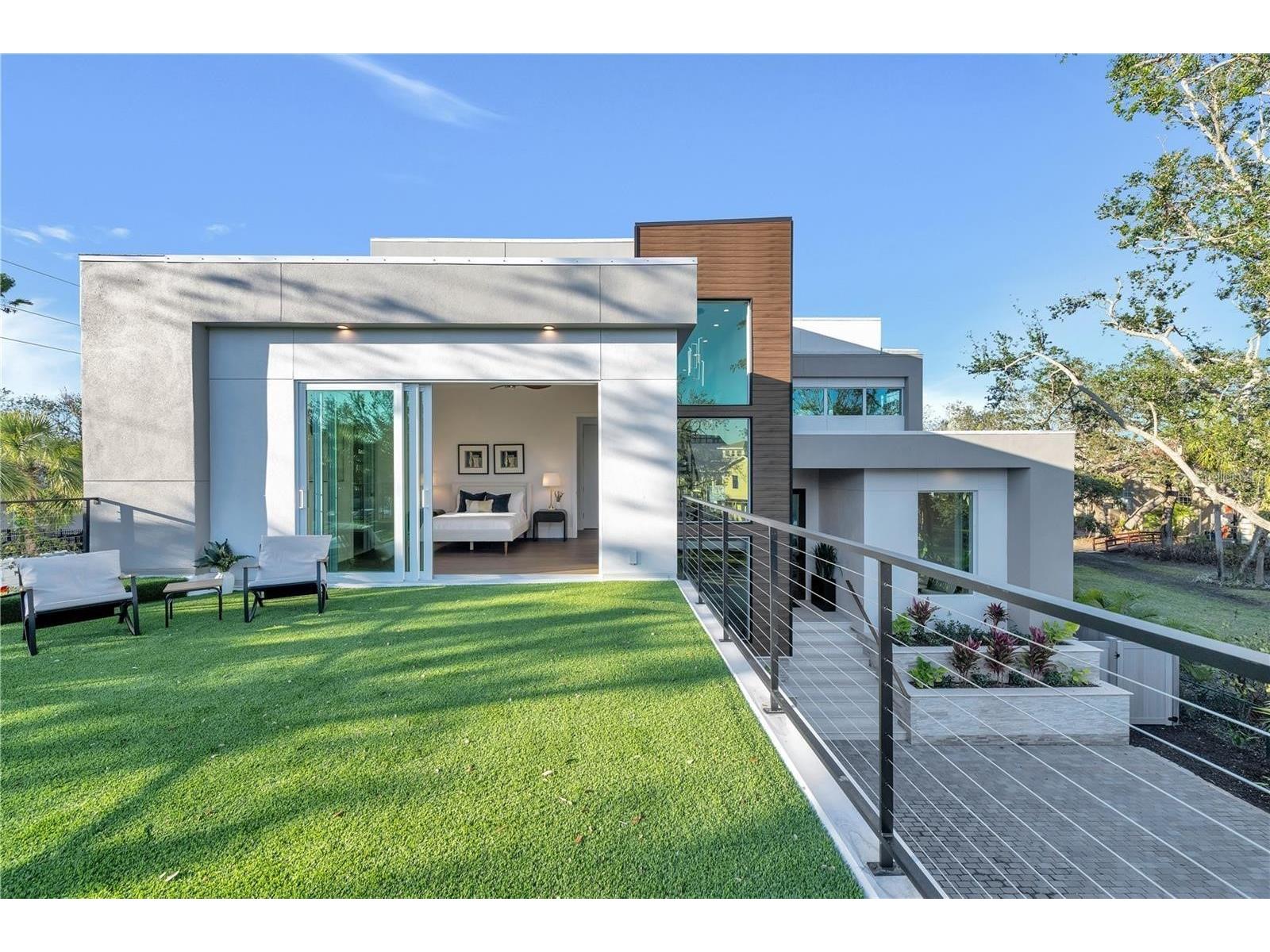 603 Tremont Street Sarasota FL 34242 A4682231 image7