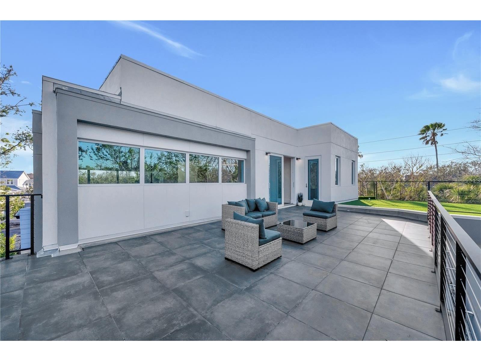 603 Tremont Street Sarasota FL 34242 A4682231 image95