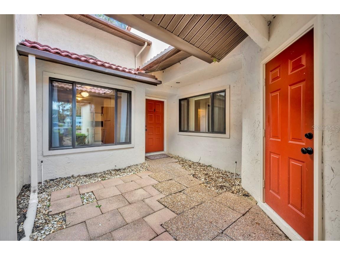 603 Waterwood Drive Yalaha FL 34797 - LAKE HARRIS G5103023 image5