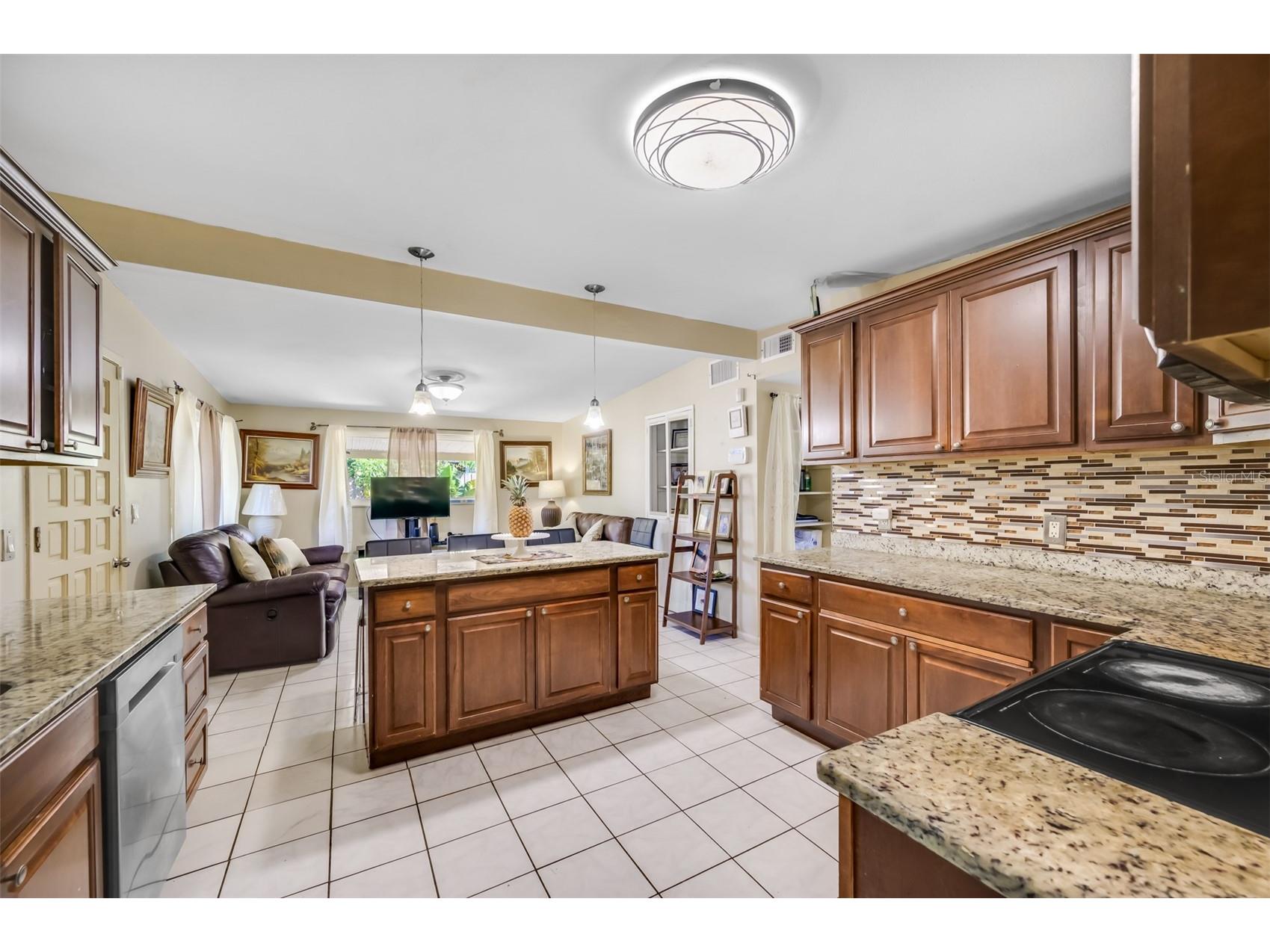 603 Westbrook Avenue Brandon FL 33511 TB8473927 image9