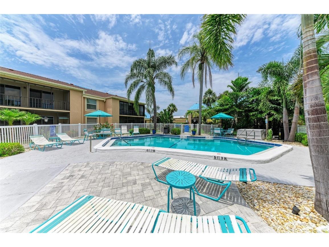 6030 7th Avenue W #6030 Bradenton FL 34209 A4653740 image32