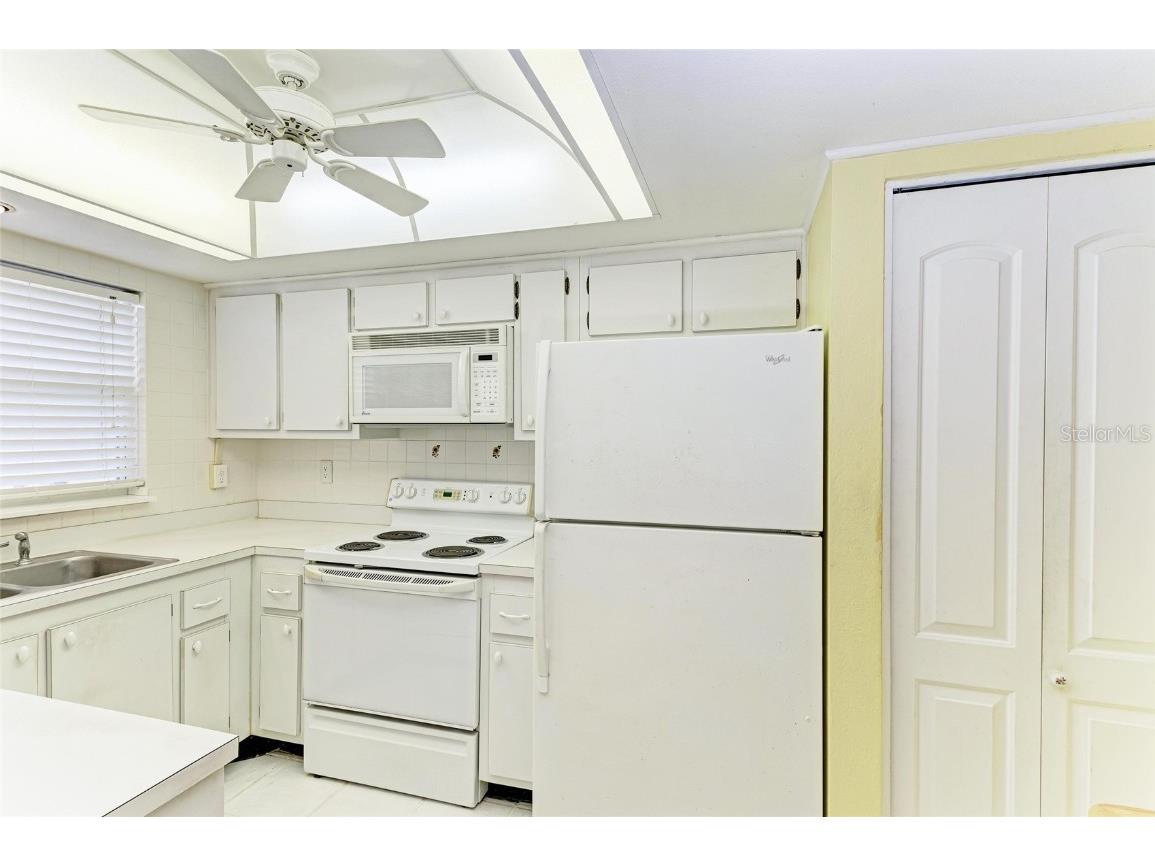 6030 7th Avenue W #6030 Bradenton FL 34209 A4653740 image5