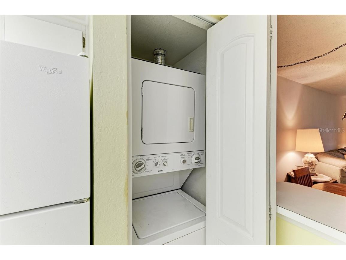 6030 7th Avenue W #6030 Bradenton FL 34209 A4653740 image8