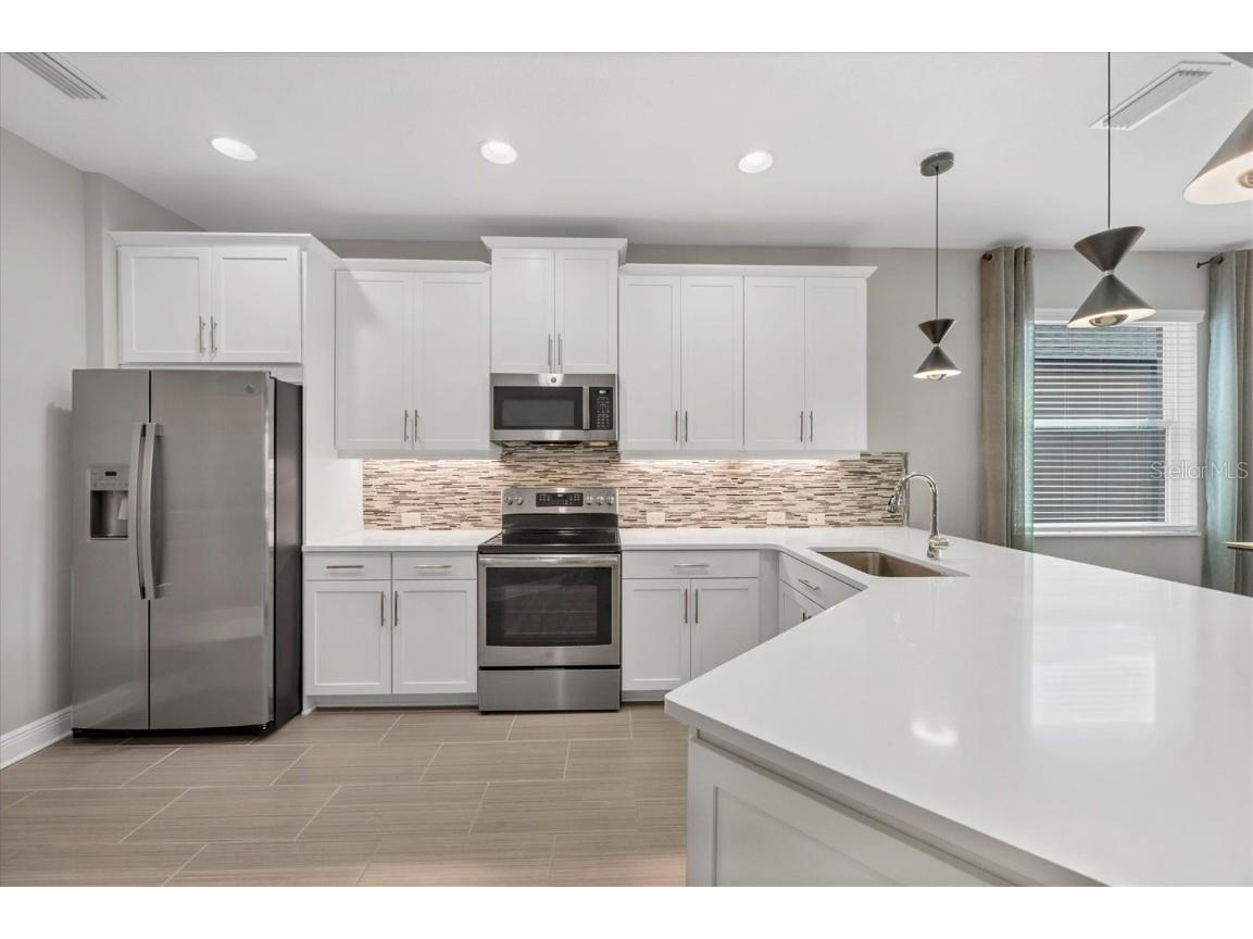 6030 Amberly Drive Bradenton FL 34208 A4674678 image4