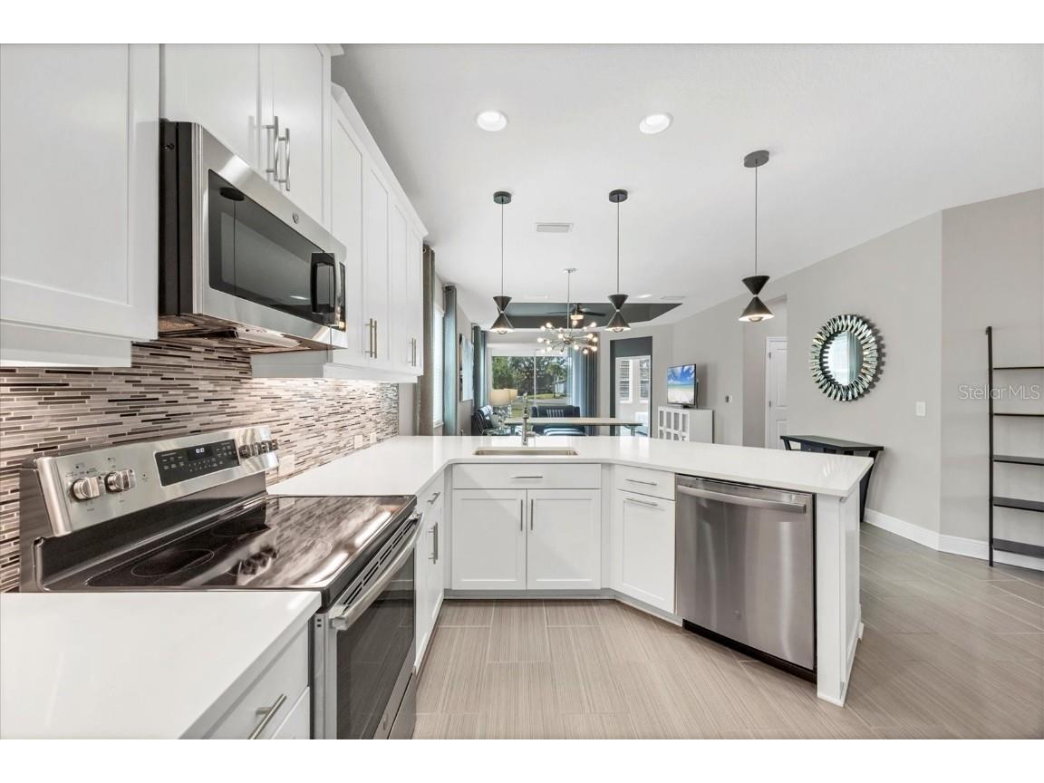 6030 Amberly Drive Bradenton FL 34208 A4674678 image8