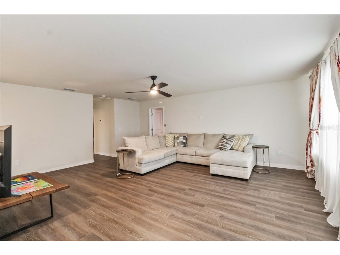 6030 Arbor Watch Loop Orlando FL 32829 O6370866 image16