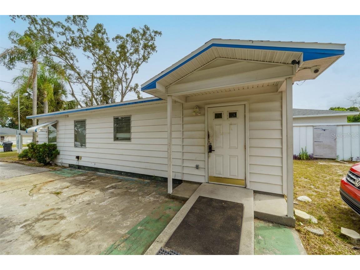 6030 Massachusetts Avenue New Port Richey FL 34653 TB8429907 image3