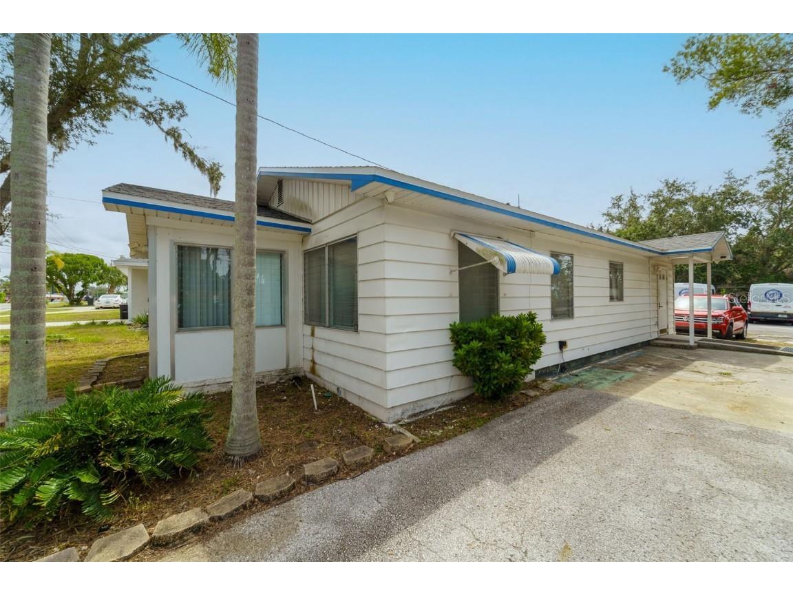 6030 Massachusetts Avenue New Port Richey FL 34653 TB8429907 image4