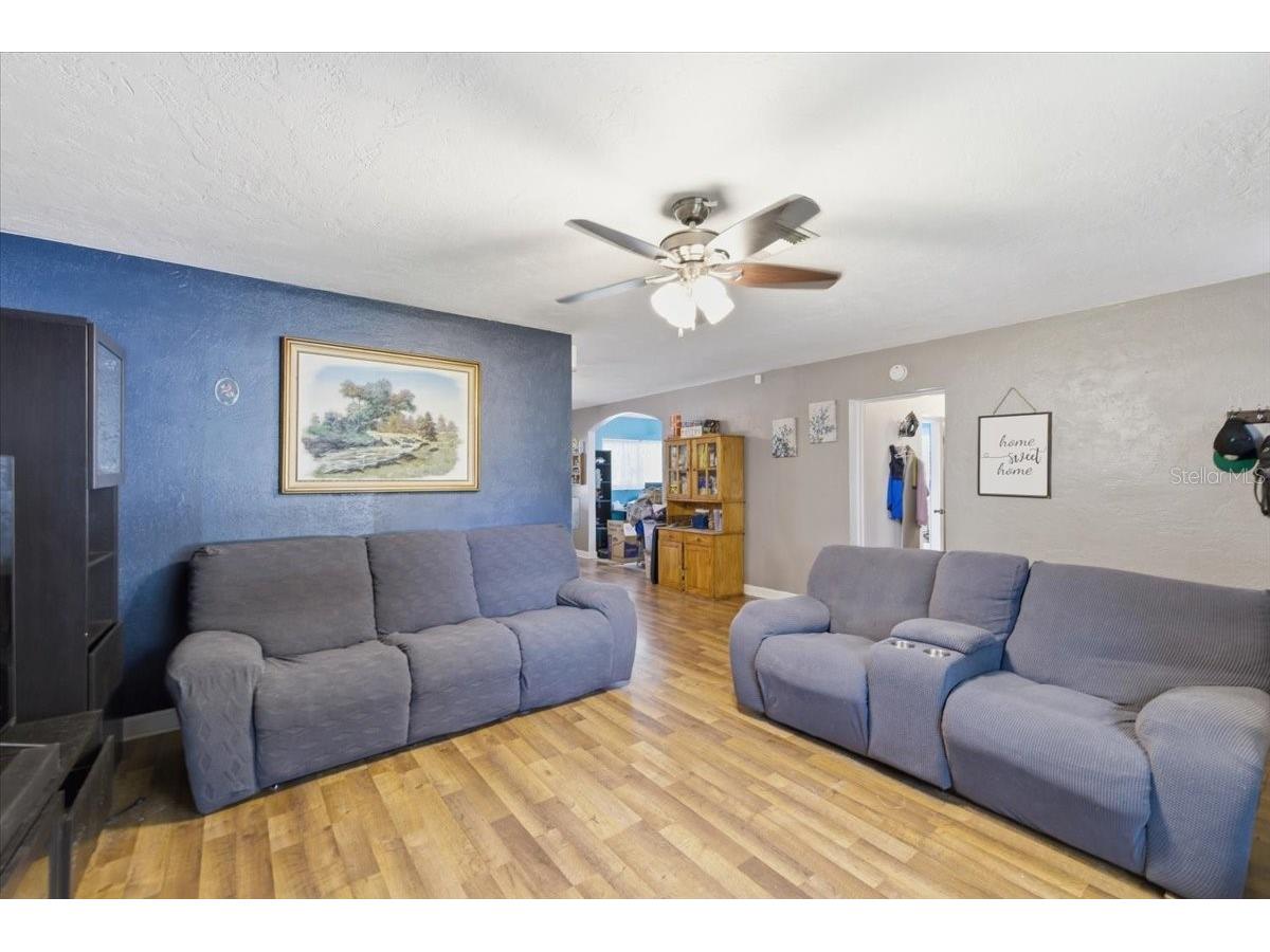 6031 71st Avenue N Pinellas Park FL 33781 TB8511595 image5