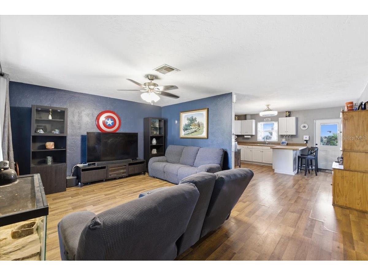 6031 71st Avenue N Pinellas Park FL 33781 TB8511595 image6