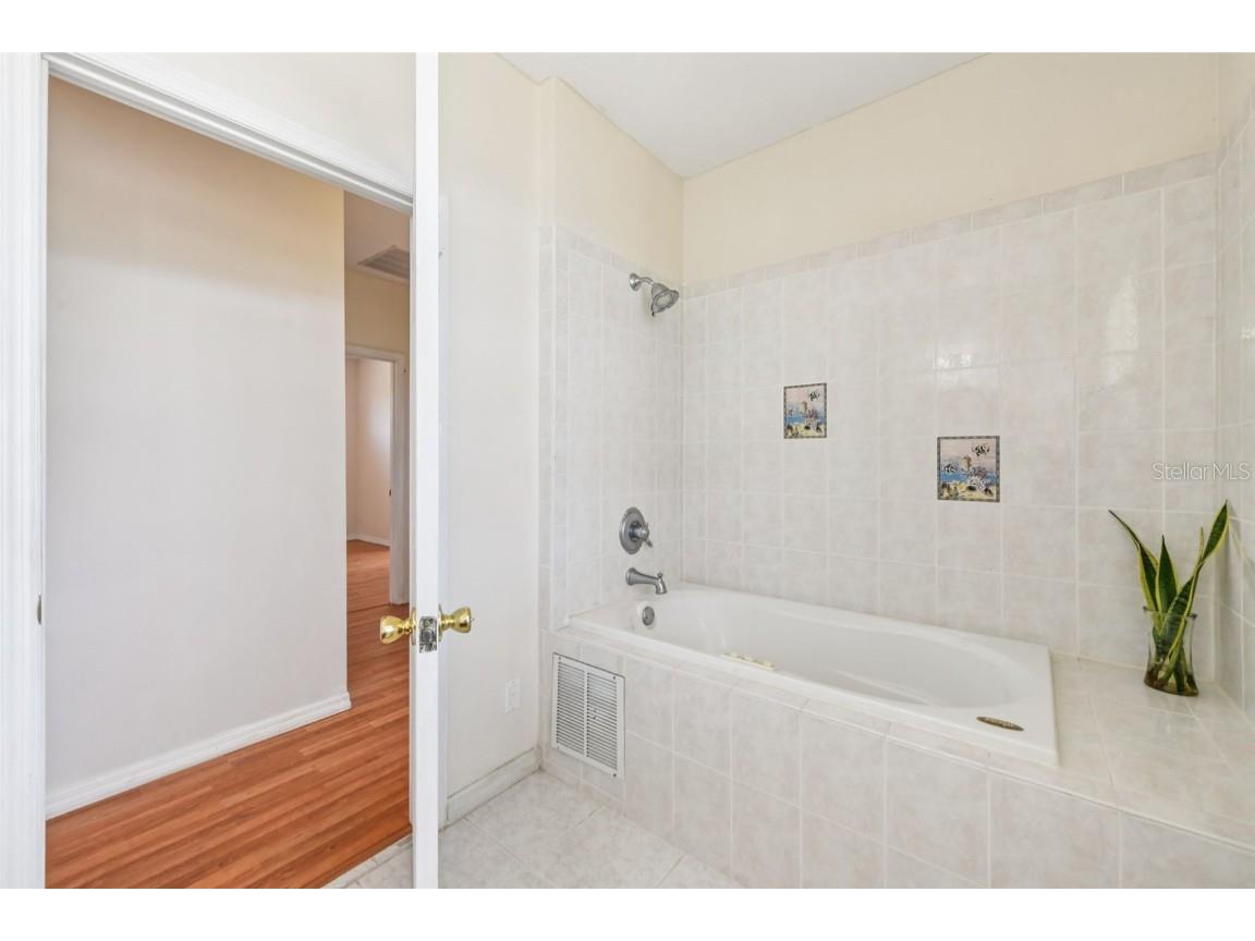 6031 Bancroft Boulevard Orlando FL 32833 O6359787 image32