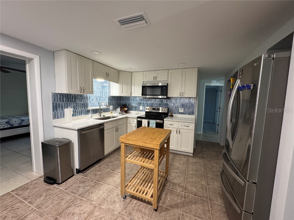 6031 Polk Street New Port Richey FL 34652 W7881185 image4