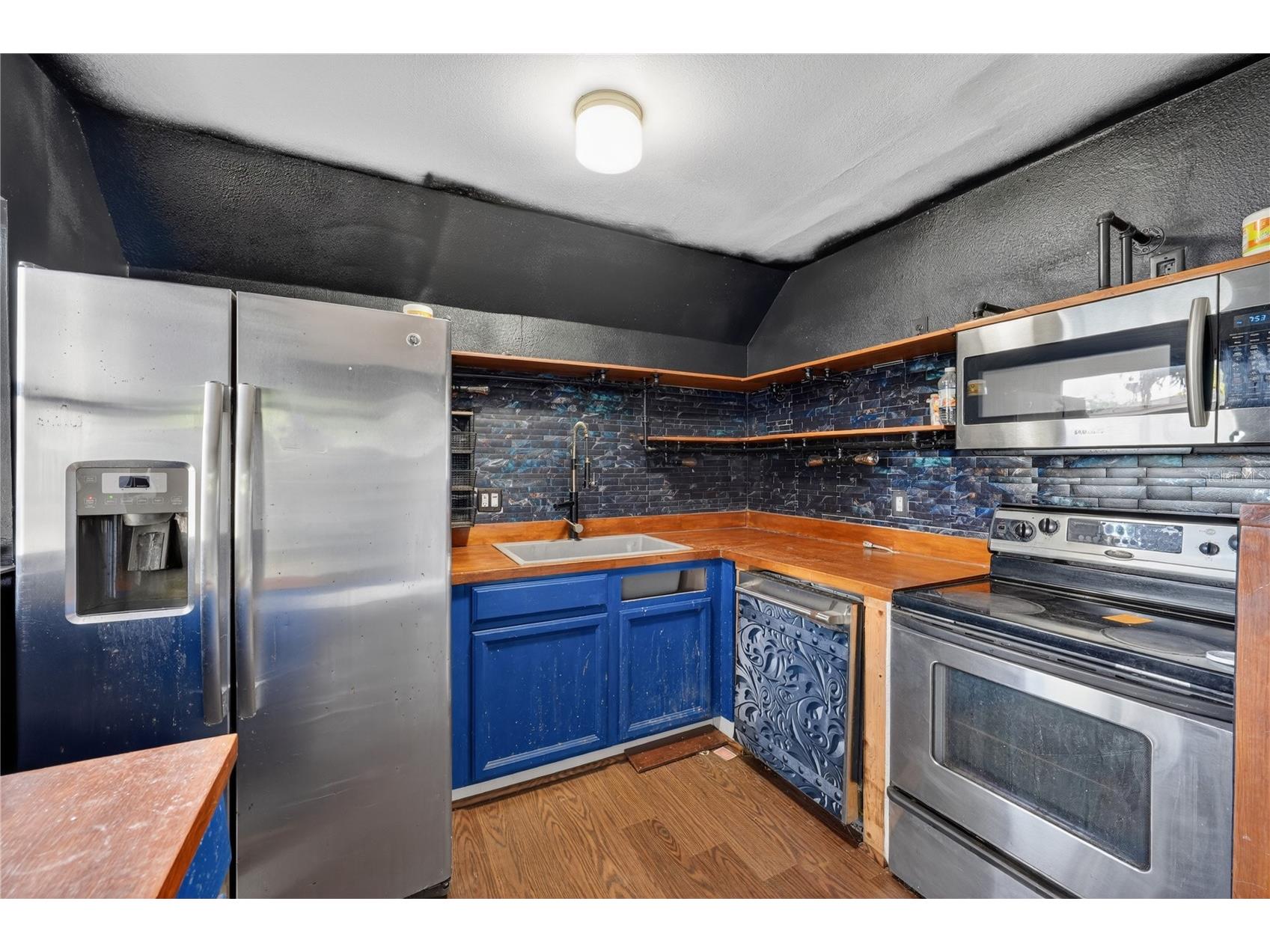 6031 W. Ridgewood Avenue Orlando FL 32835 O6410433 image10