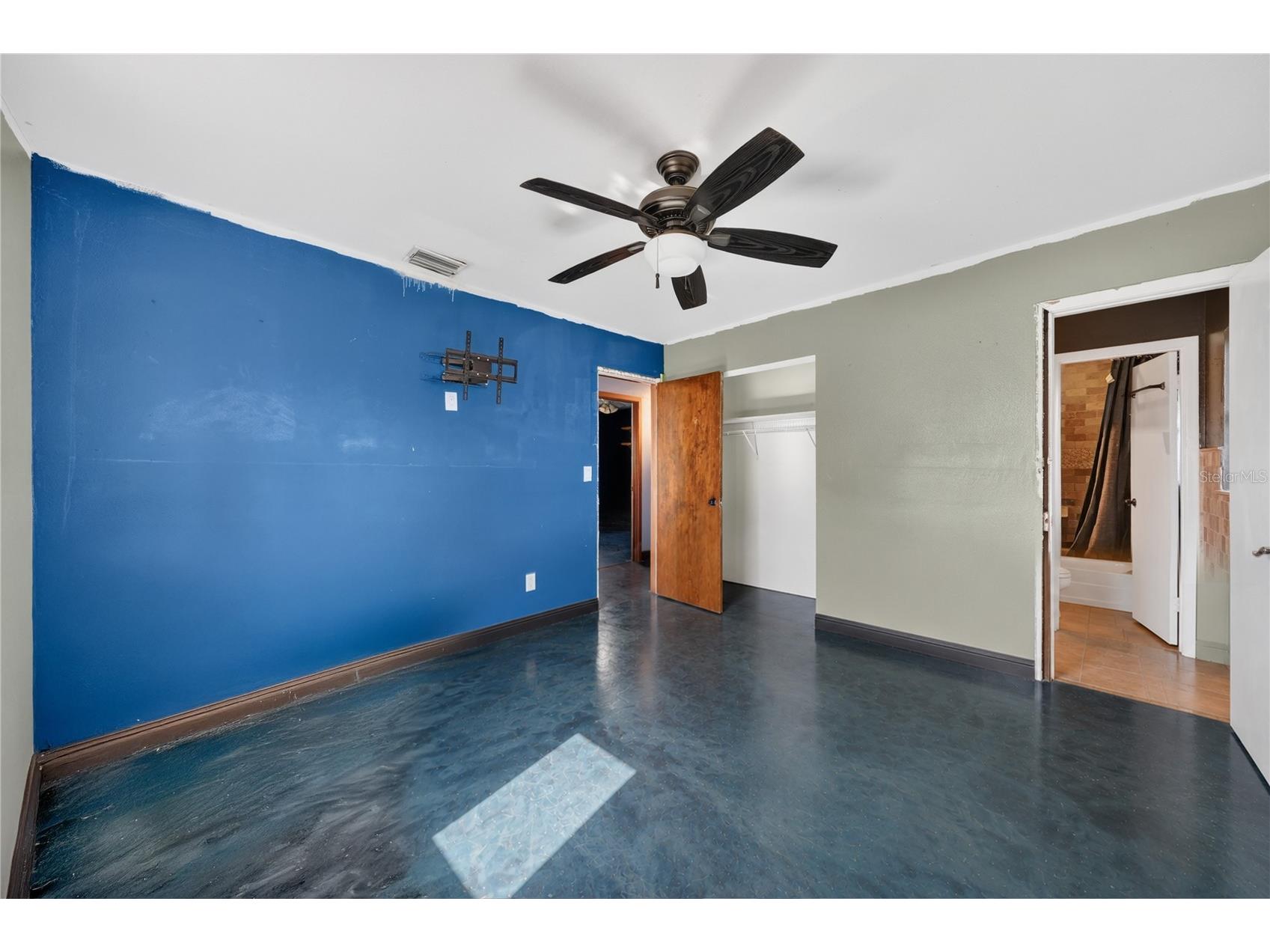 6031 W. Ridgewood Avenue Orlando FL 32835 O6410433 image15