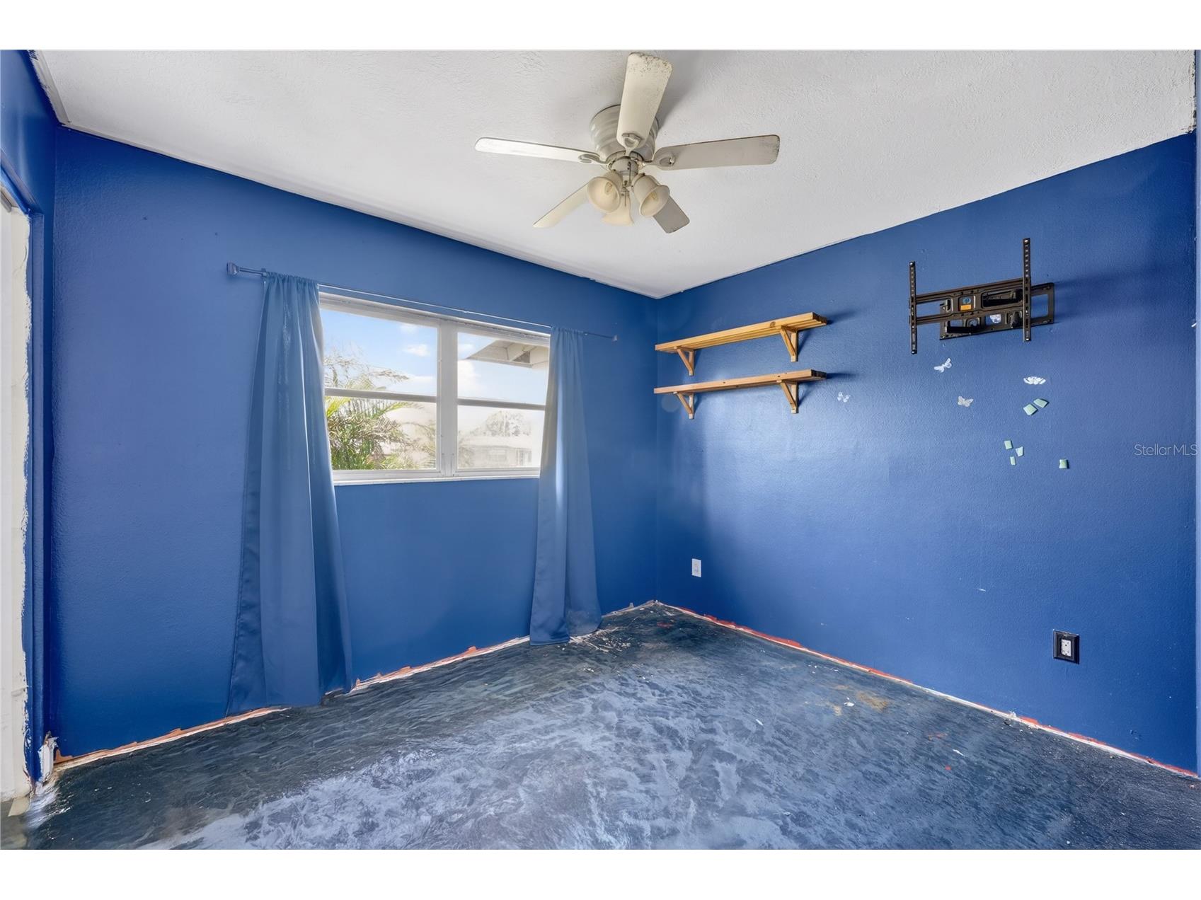 6031 W. Ridgewood Avenue Orlando FL 32835 O6410433 image16