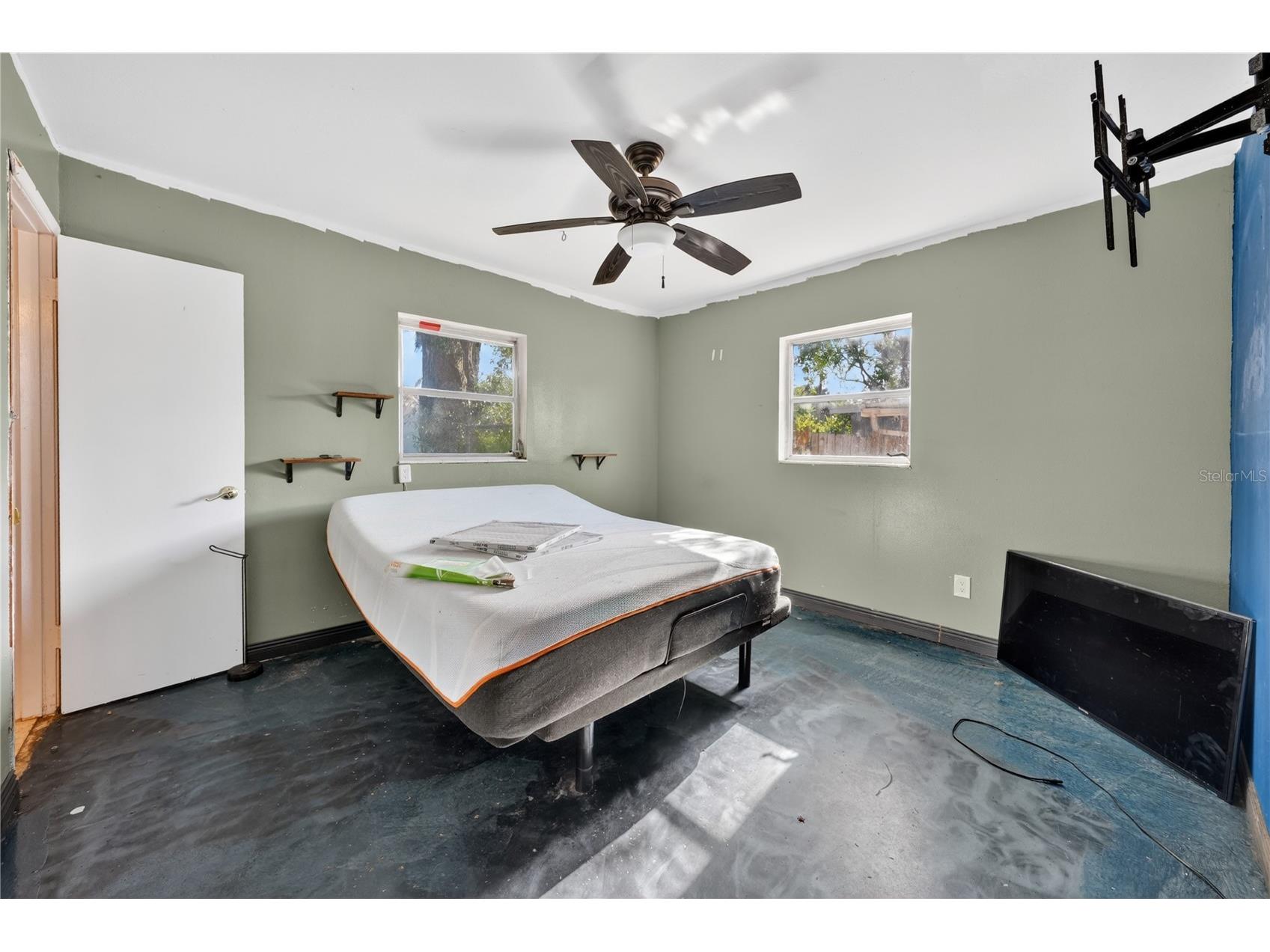 6031 W. Ridgewood Avenue Orlando FL 32835 O6410433 image18