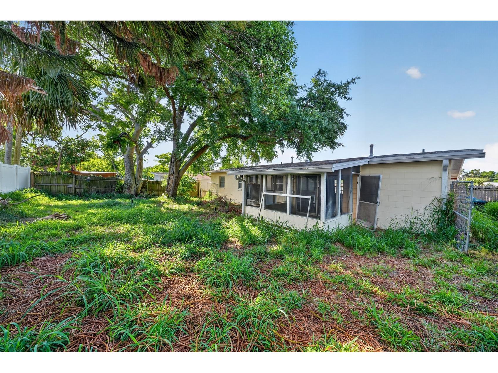 6031 W. Ridgewood Avenue Orlando FL 32835 O6410433 image29