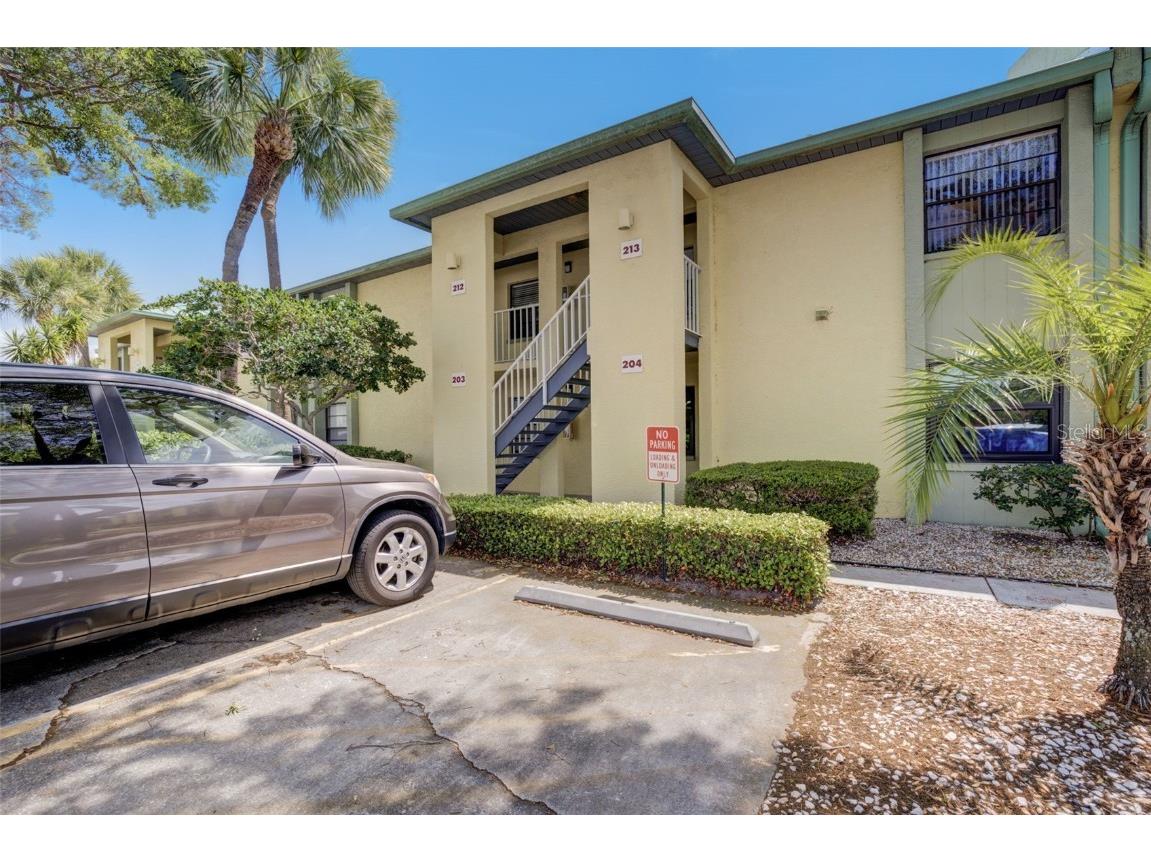 6033 113th Street #212 Seminole FL 33772 U8236372 image1