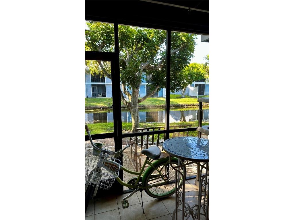 6033 34th Street W #1 Bradenton FL 34210 A4620677 image1