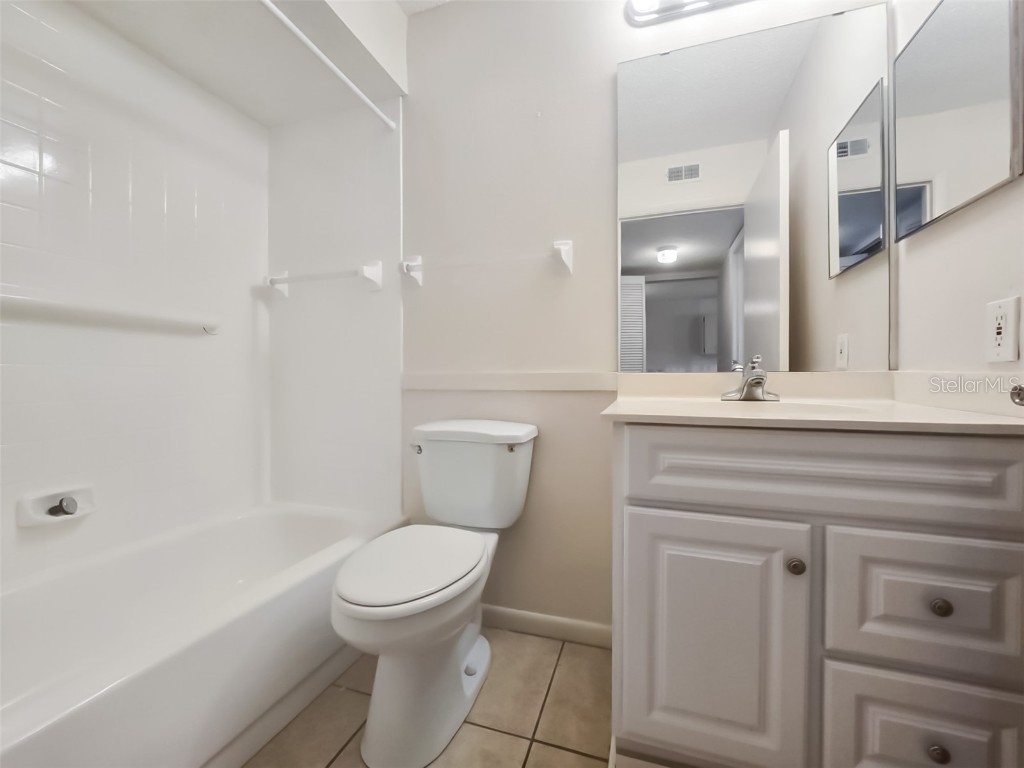 6033 34th Street W #11 Bradenton FL 34210 A4658323 image8