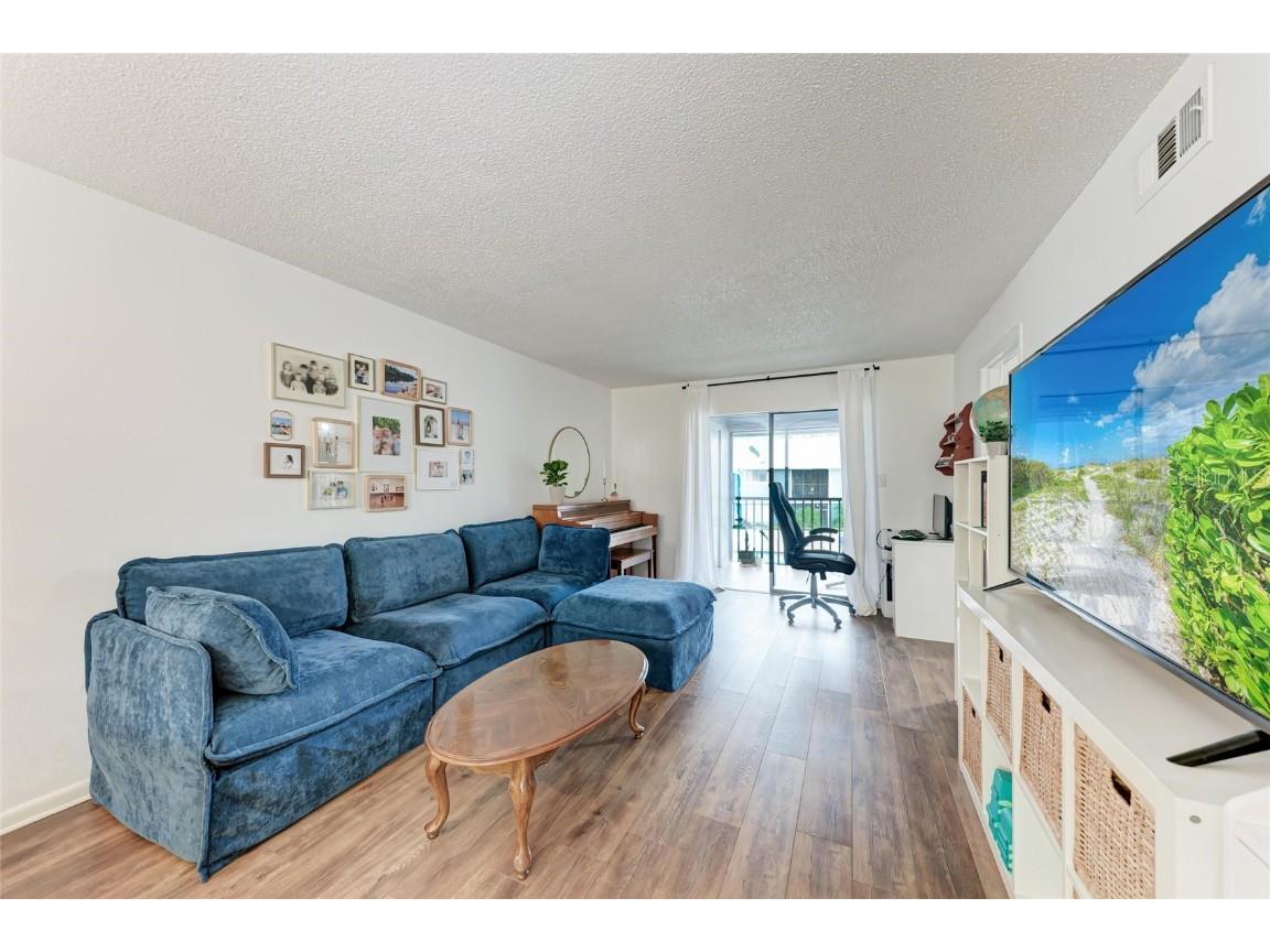 6033 34th Street W #122 Bradenton FL 34210 A4664624 image9