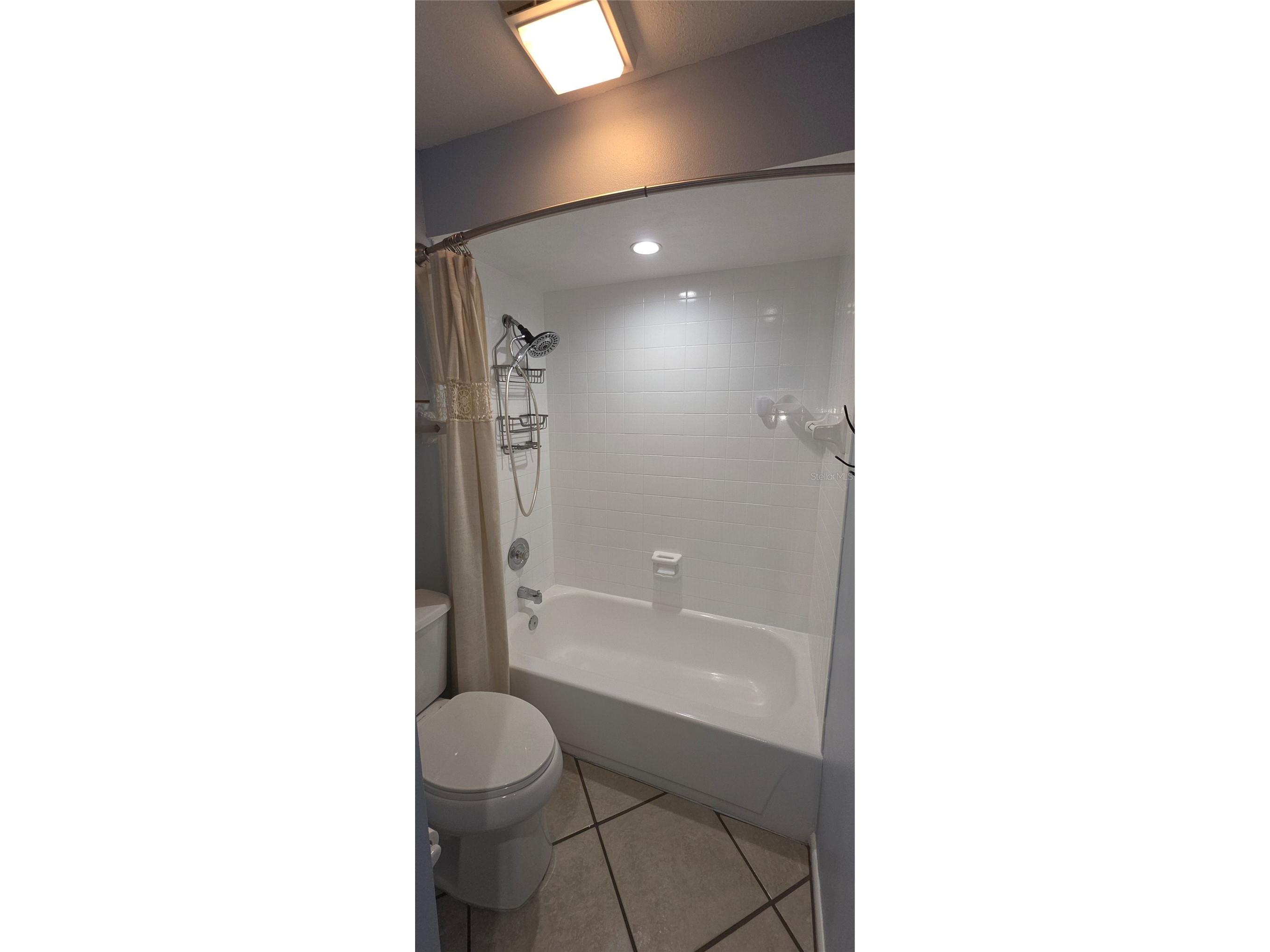 6033 34th Street W #136 Bradenton FL 34210 C7525435 image22