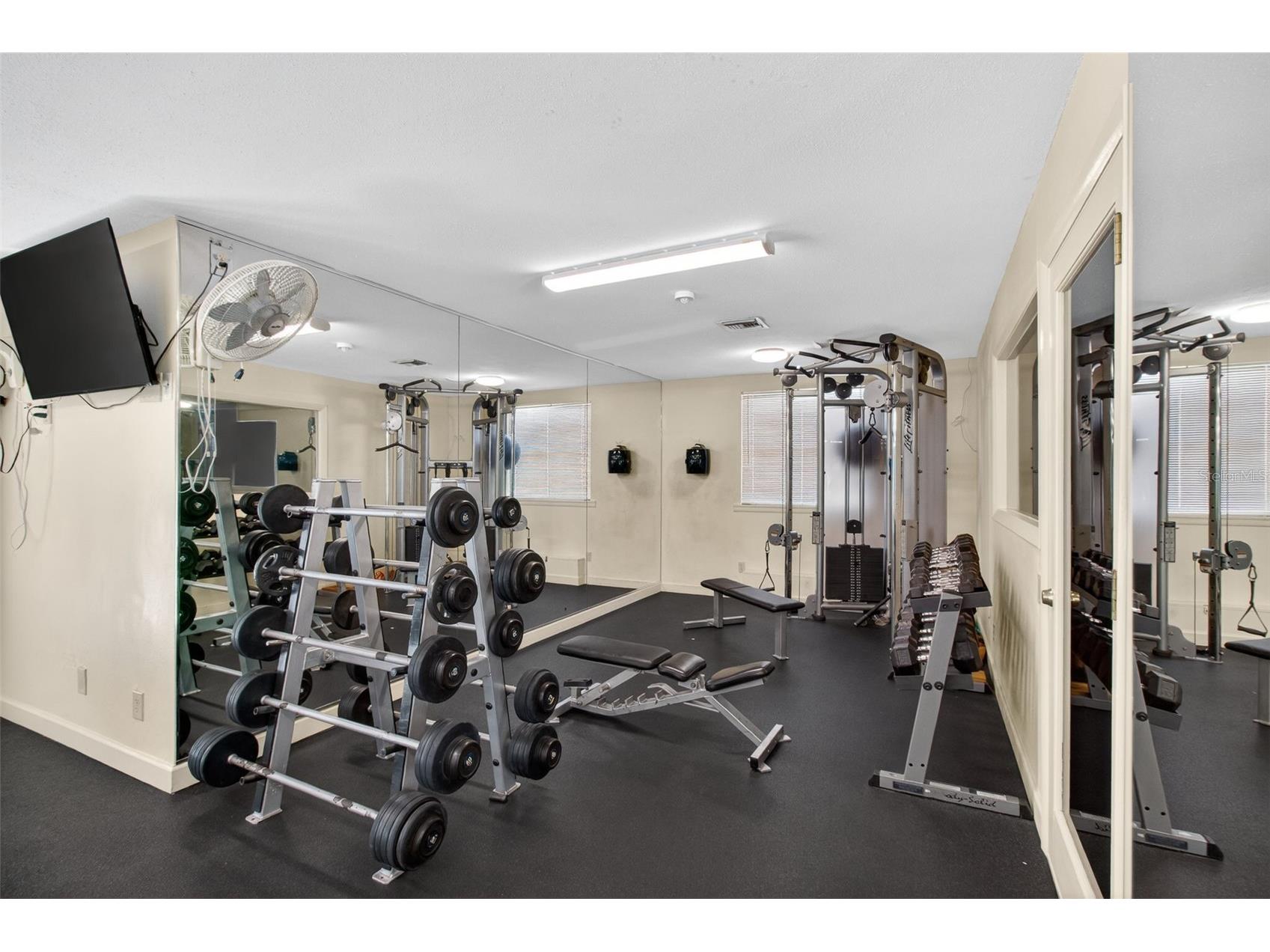 6033 34th Street W #145 Bradenton FL 34210 TB8499332 image41