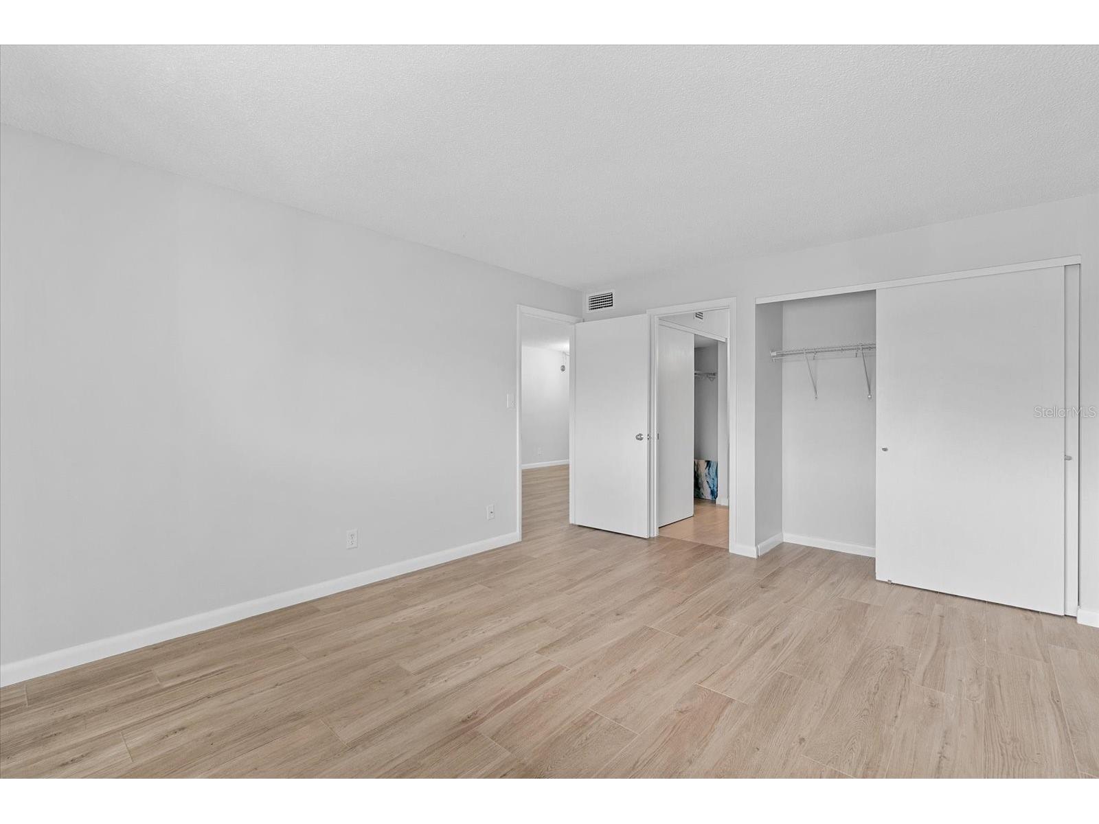 6033 34th Street W #28 Bradenton FL 34210 A4687165 image17