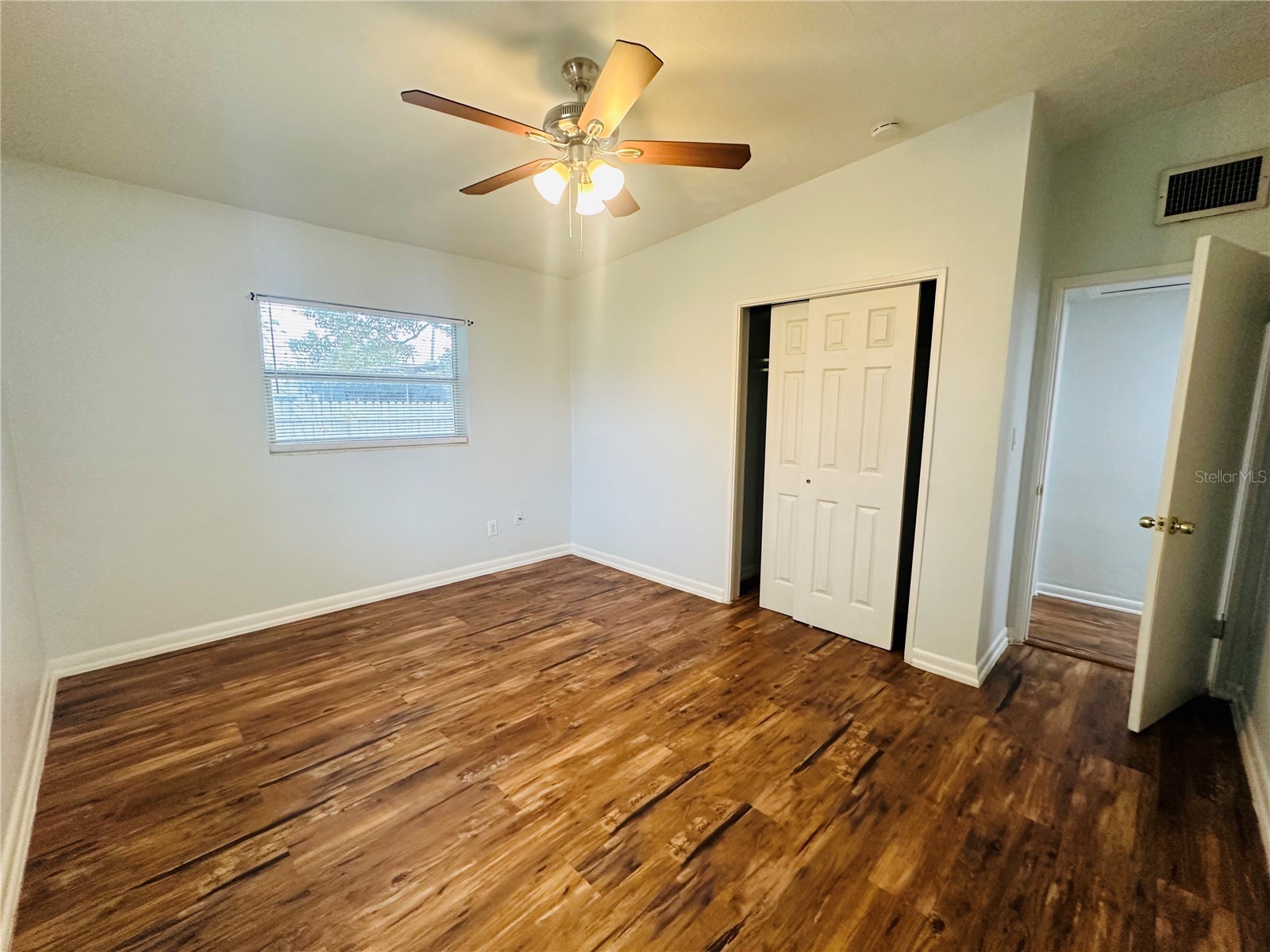 6033 Balboa Drive Orlando FL 32808 O6377659 image5