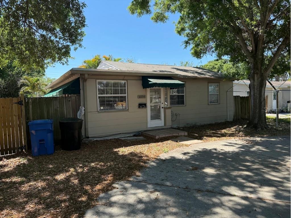 6034 16th Avenue N Saint Petersburg FL 33710 TB8366333 image1