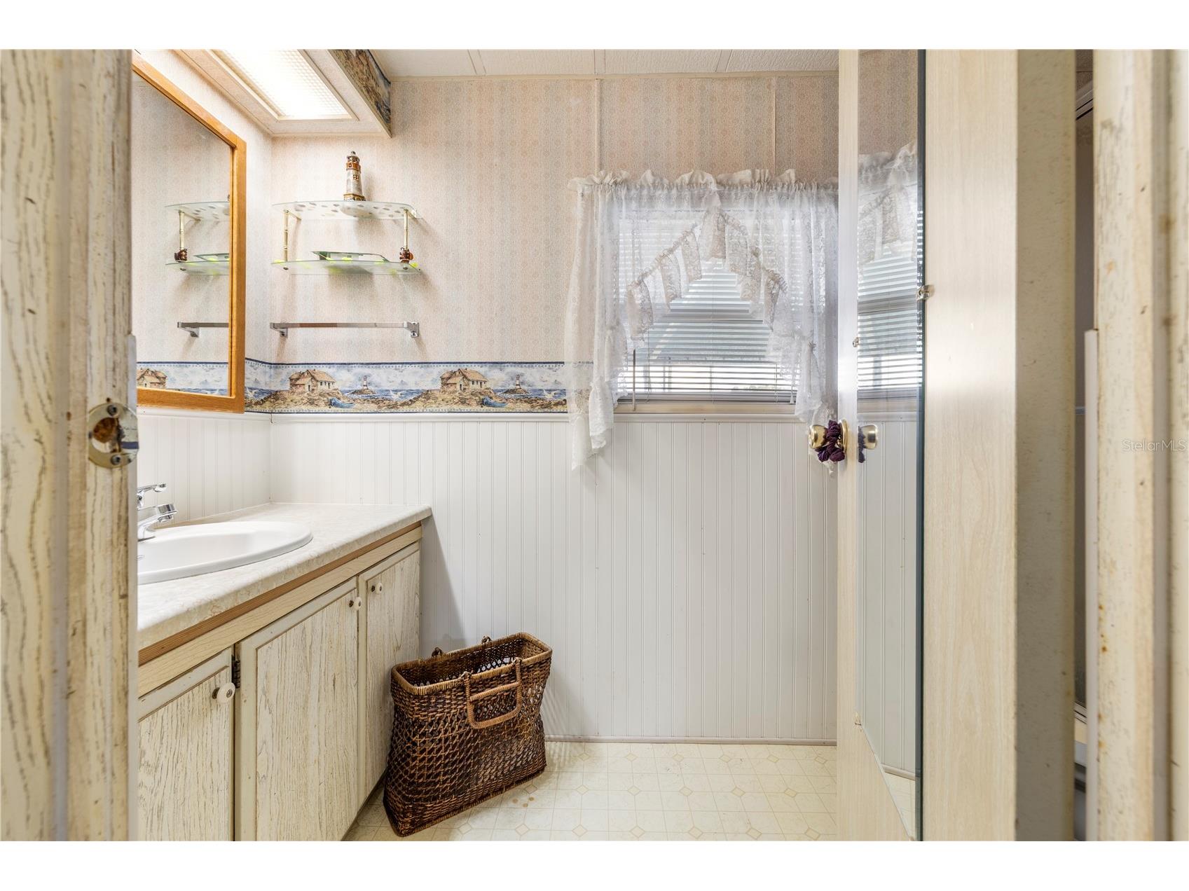 6034 Alpine Drive Zephyrhills FL 33542 TB8496018 image22