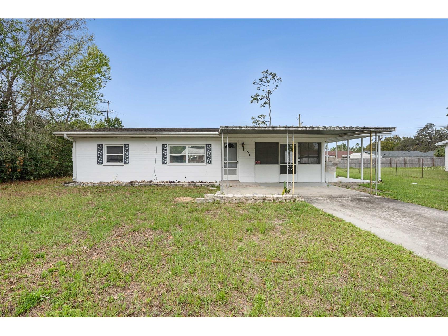 6035 10th Street Zephyrhills FL 33542 TB8486542 image1