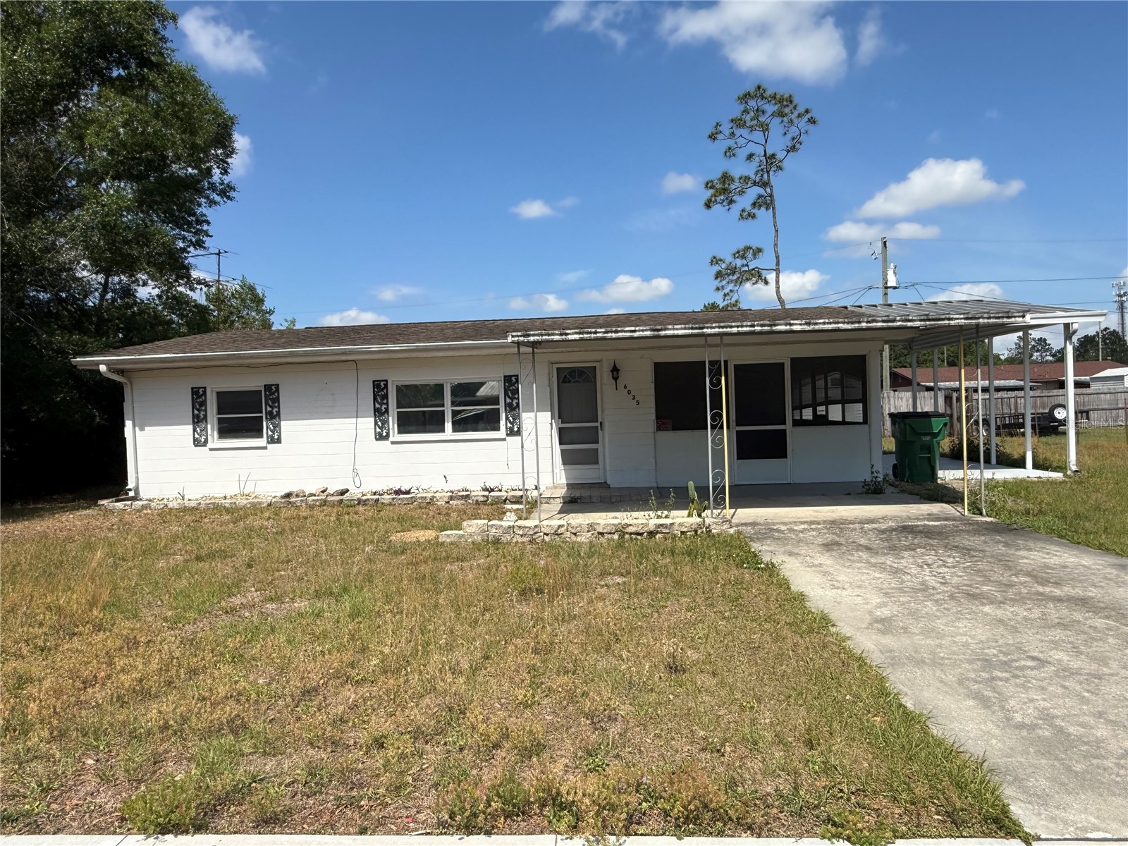6035 10th Street Zephyrhills FL 33542 TB8503977 image1