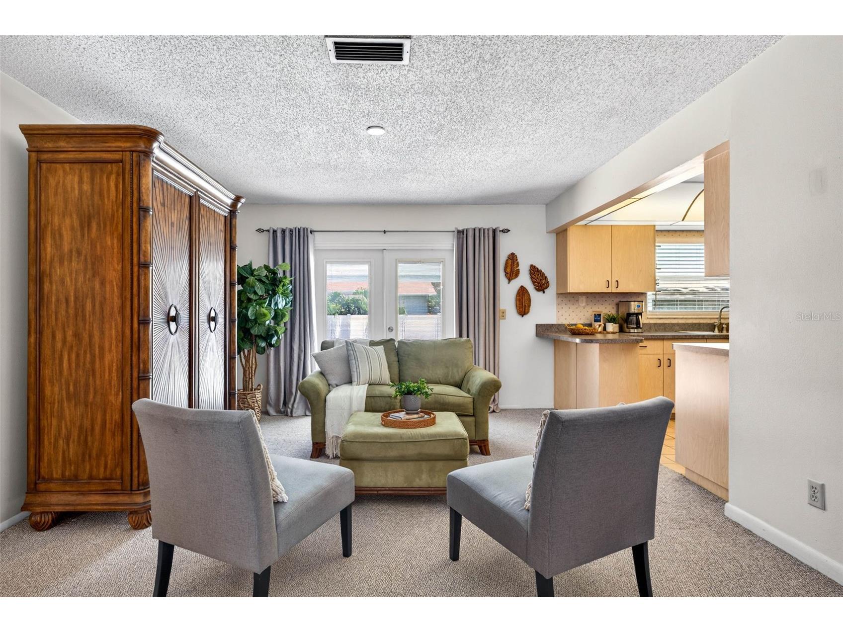 6035 19th Street NE Saint Petersburg FL 33703 TB8521077 image29