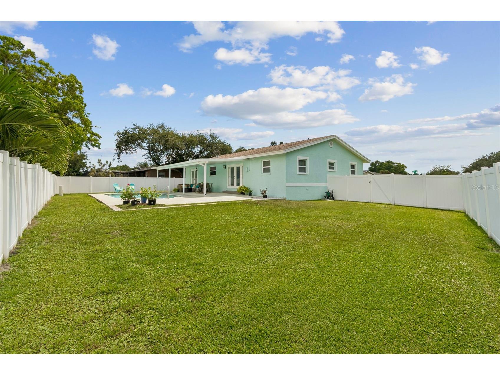 6035 19th Street NE Saint Petersburg FL 33703 TB8521077 image37