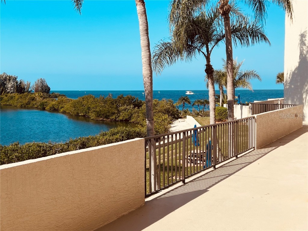 6035 Sea Ranch Drive #105 Hudson FL 34667 T3490202 image1