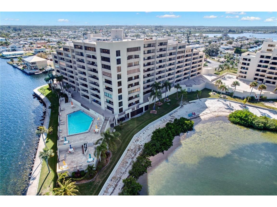 6035 Sea Ranch Drive #305 Hudson FL 34667 W7874101 image1