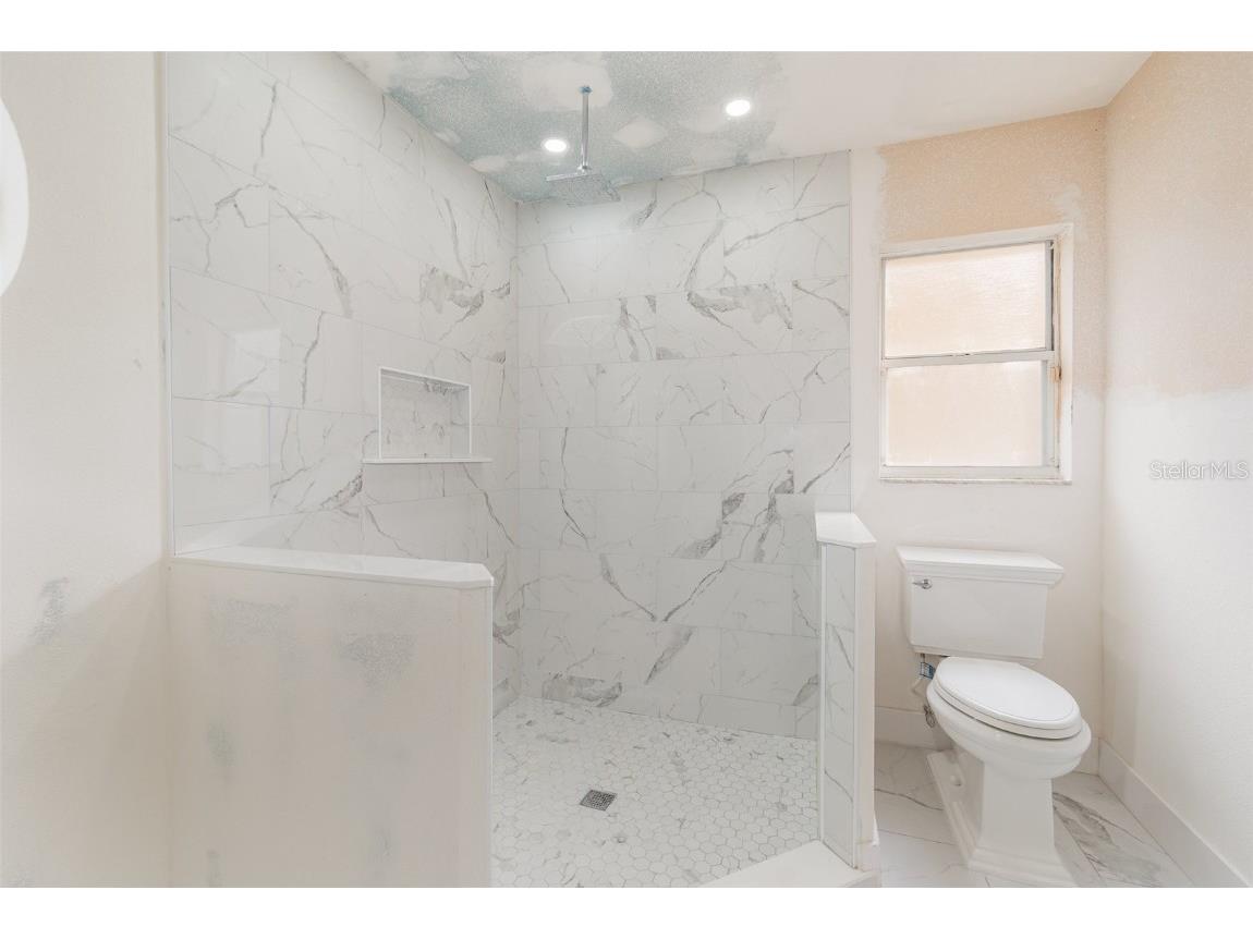 6036 Brookhill Cir Orlando FL 32810 TB8453301 image16