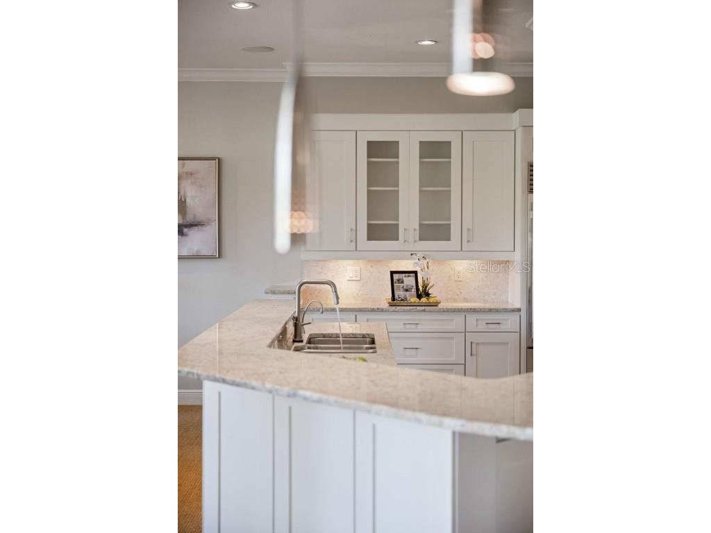 6036 Greatwater Dr Windermere FL 34786 - LAKE BURDEN O6332988 image16