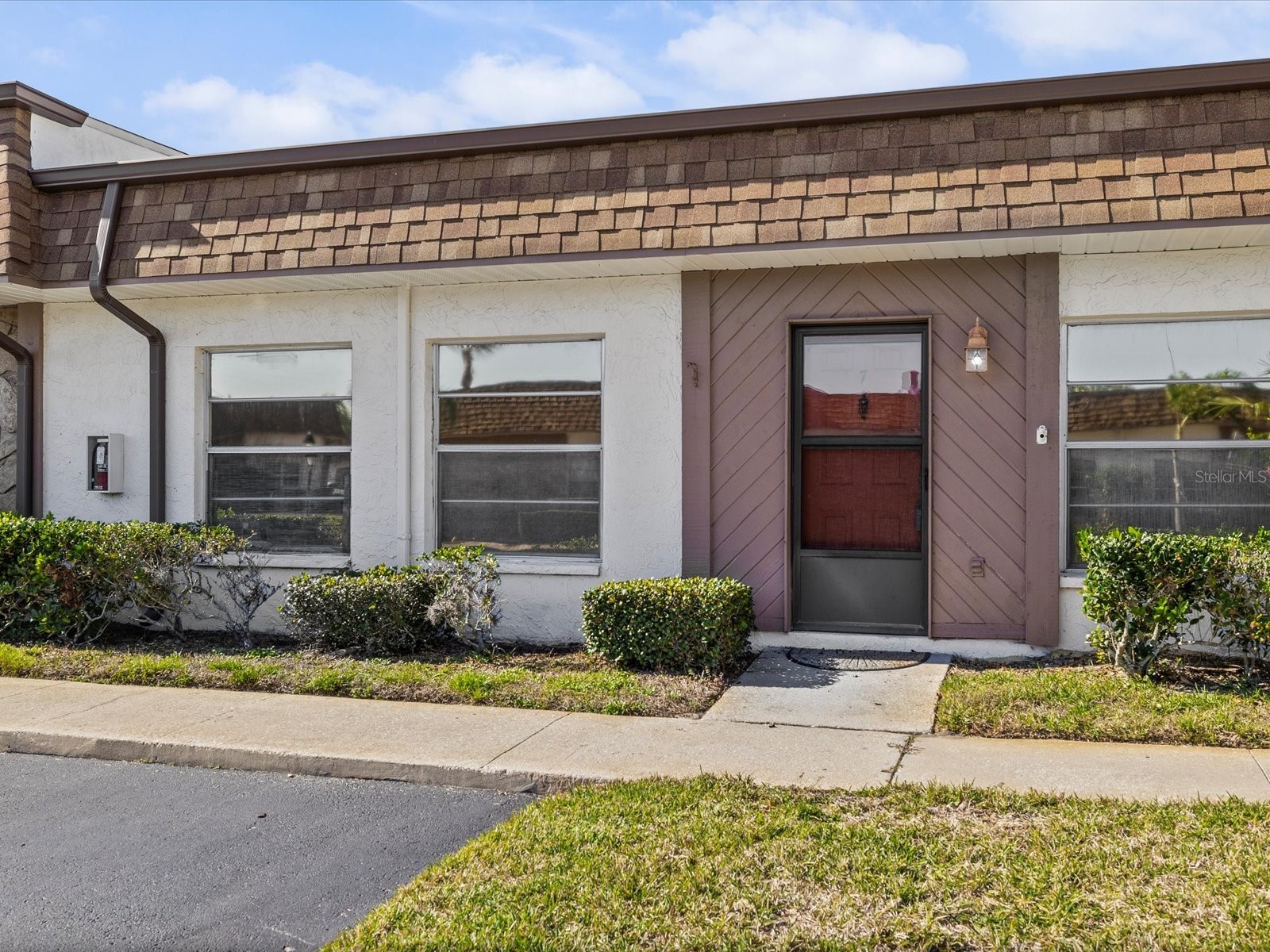6037 Chesham Drive #7 New Port Richey FL 34653 W7881666 image1