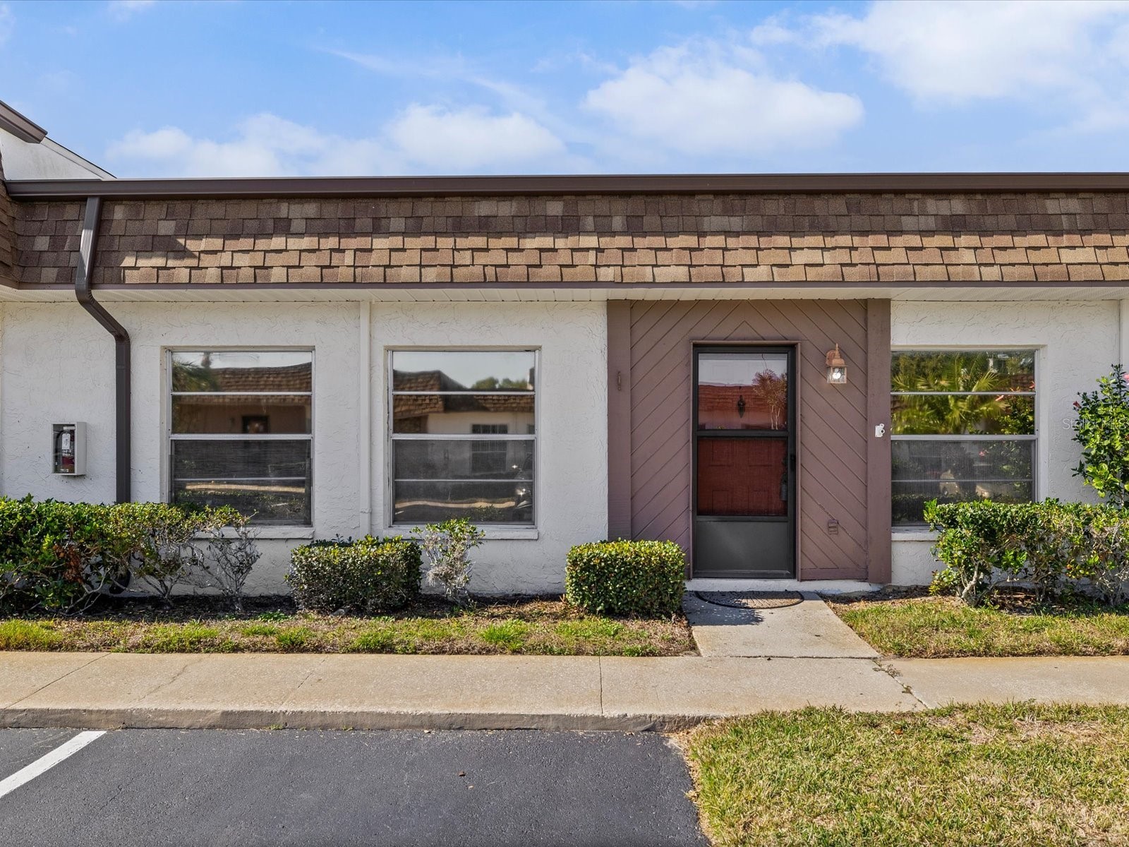 6037 Chesham Drive #7 New Port Richey FL 34653 W7881666 image2